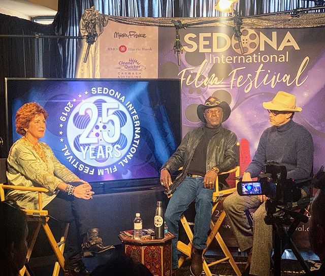 Live Q&amp;A with Writer/Producer Robert Mailer Anderson and Actor Glynn Turman streaming now at Sedona Film Festival&rsquo;s Facebook Page!! https://www.facebook.com/SedonaInternationalFilmFestival/

@sedonafilmfestival @upcalentertainment