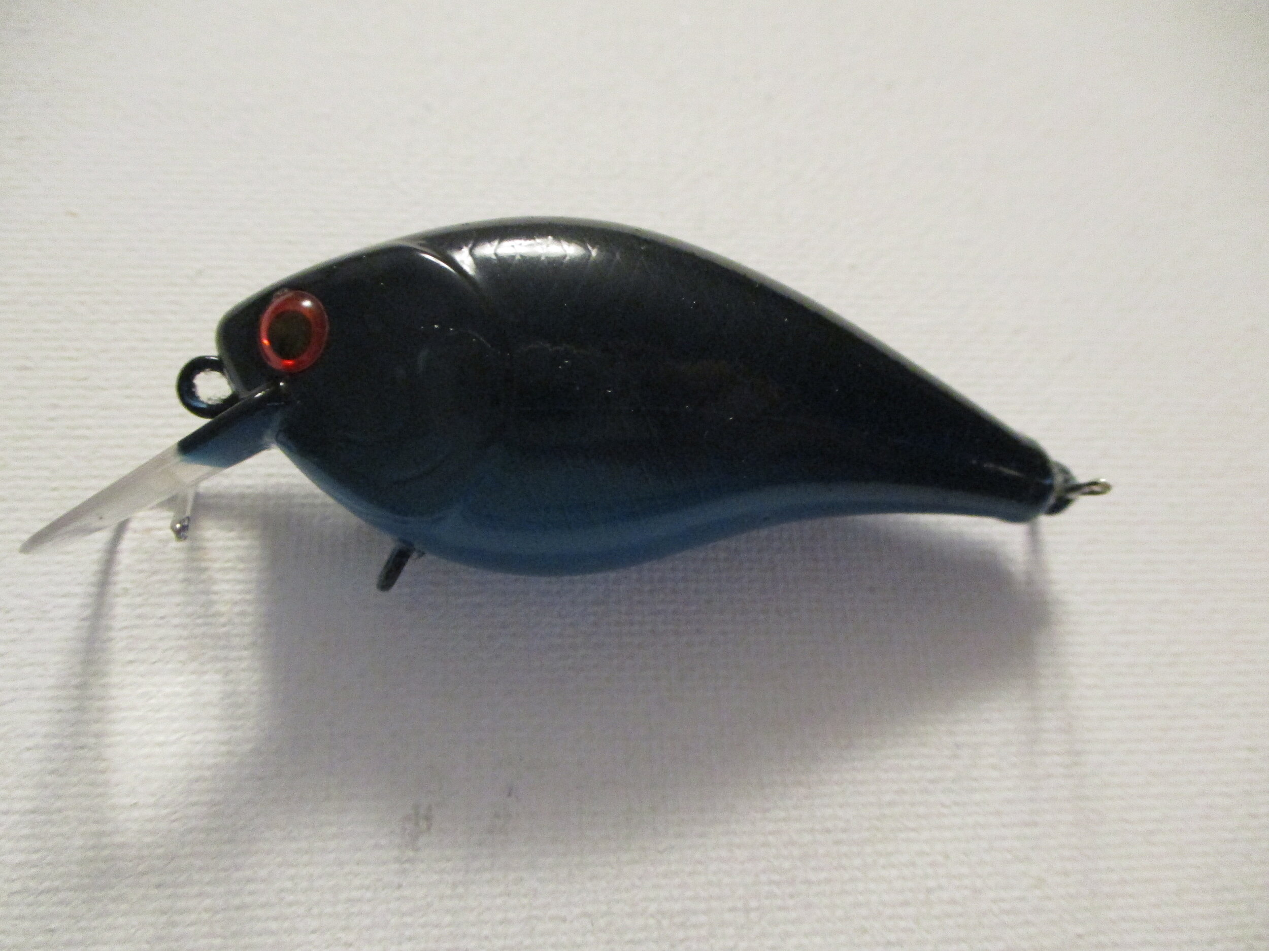 Bruiser 1.5 Square Bill $5.00