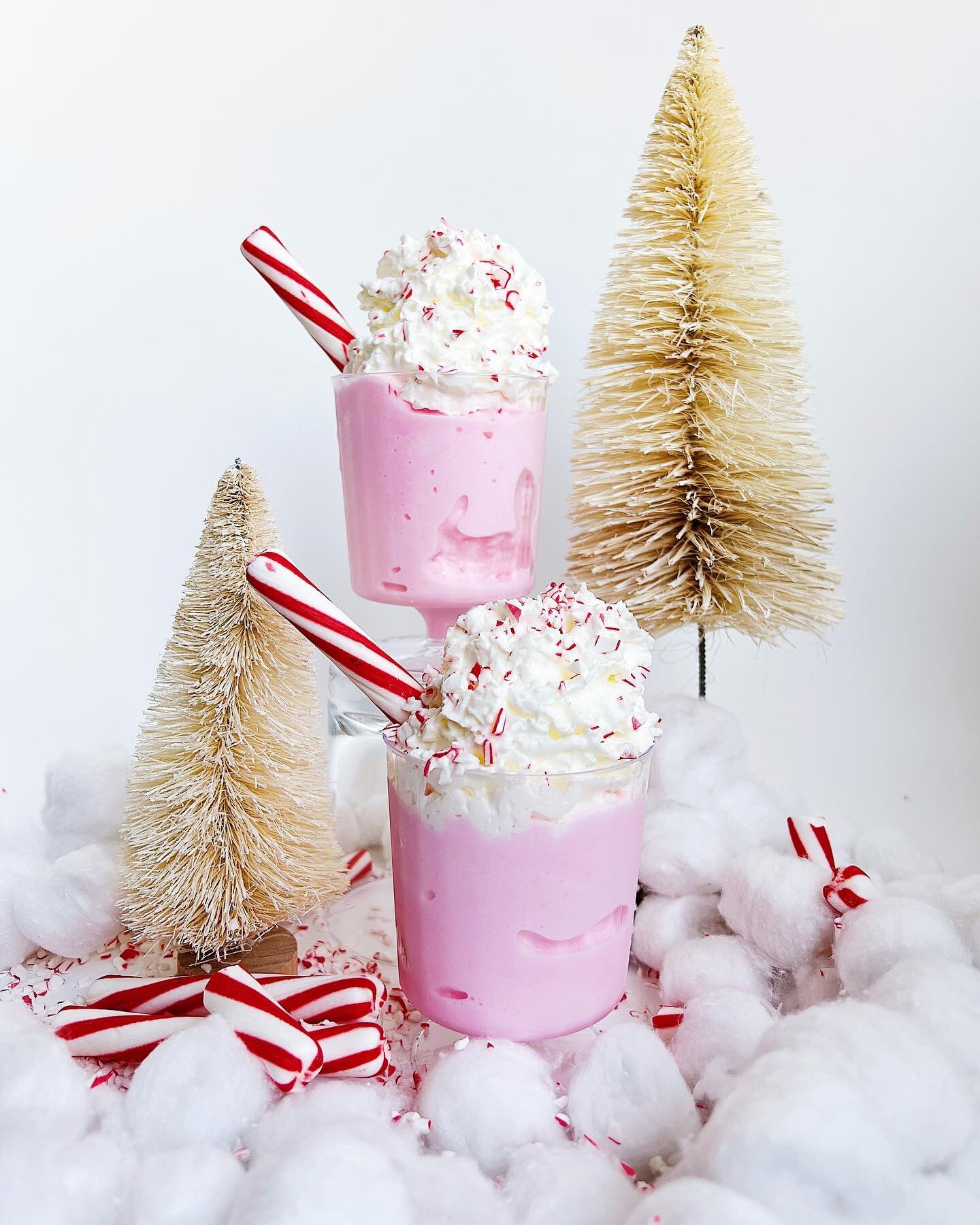 Christmas has passed but the holidays are still in full swing!! ❄️🎉
⁣
Did you know we create custom menus for private parties? Your favorite milkshake can be one of the options! Let us know below which flavor milkshake you would pick? ⁣
⁣⁣
#nitrogen