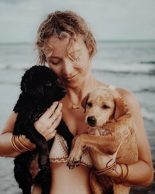 Puppy Therapy

Thank you for this beautiful shot @malinfezehai 
#balidogs #puppylove #balilife #beachdog #beachpuppies #swimmingdogs