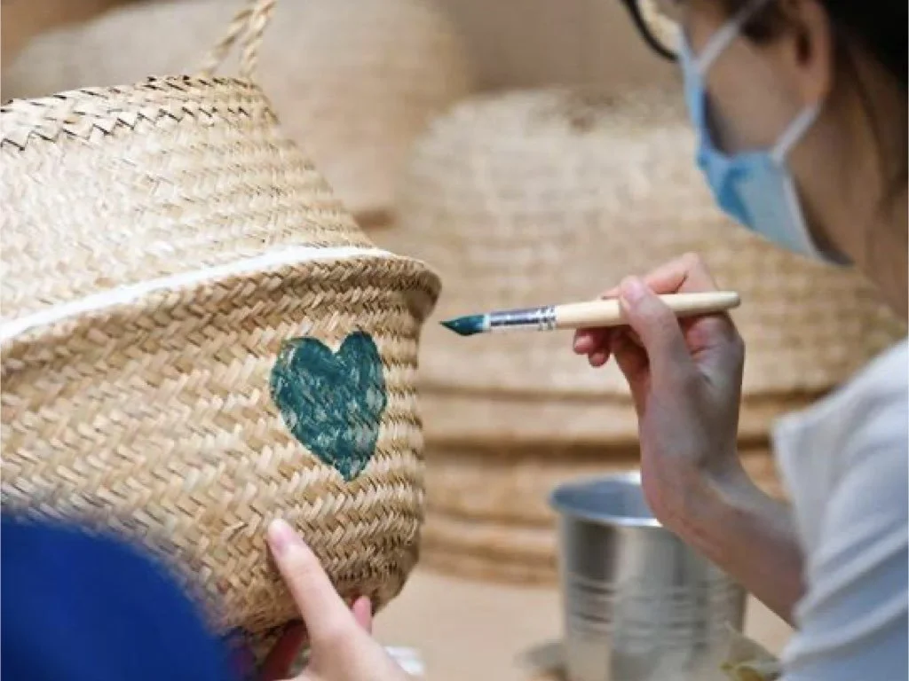 OFFLINE RETAIL EXPERIENCES IN A DIGITAL WORLD