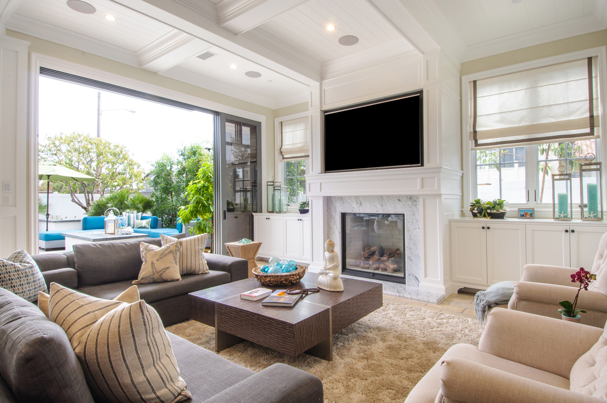 capecod-livingroom - modern.jpg