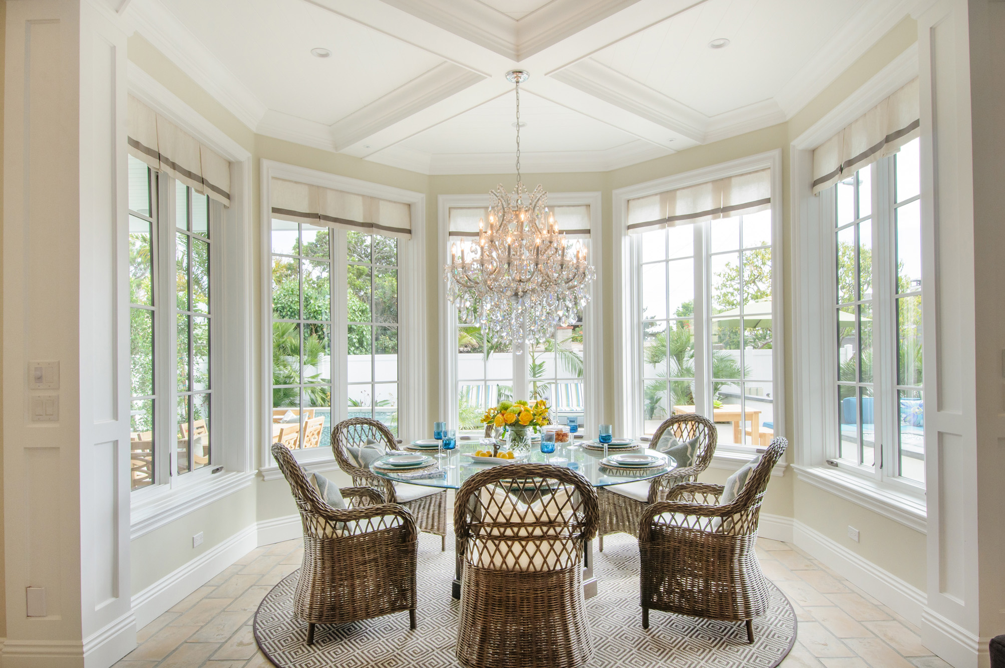 capecod-round dining table.jpg