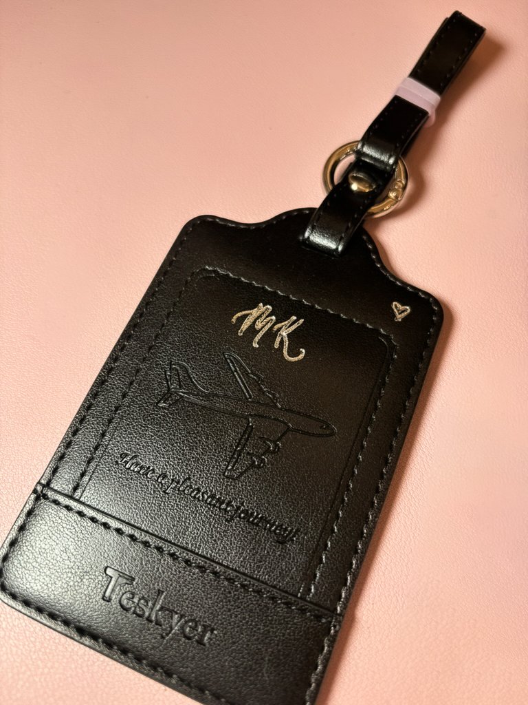 initial gold foil luggage tag.jpg