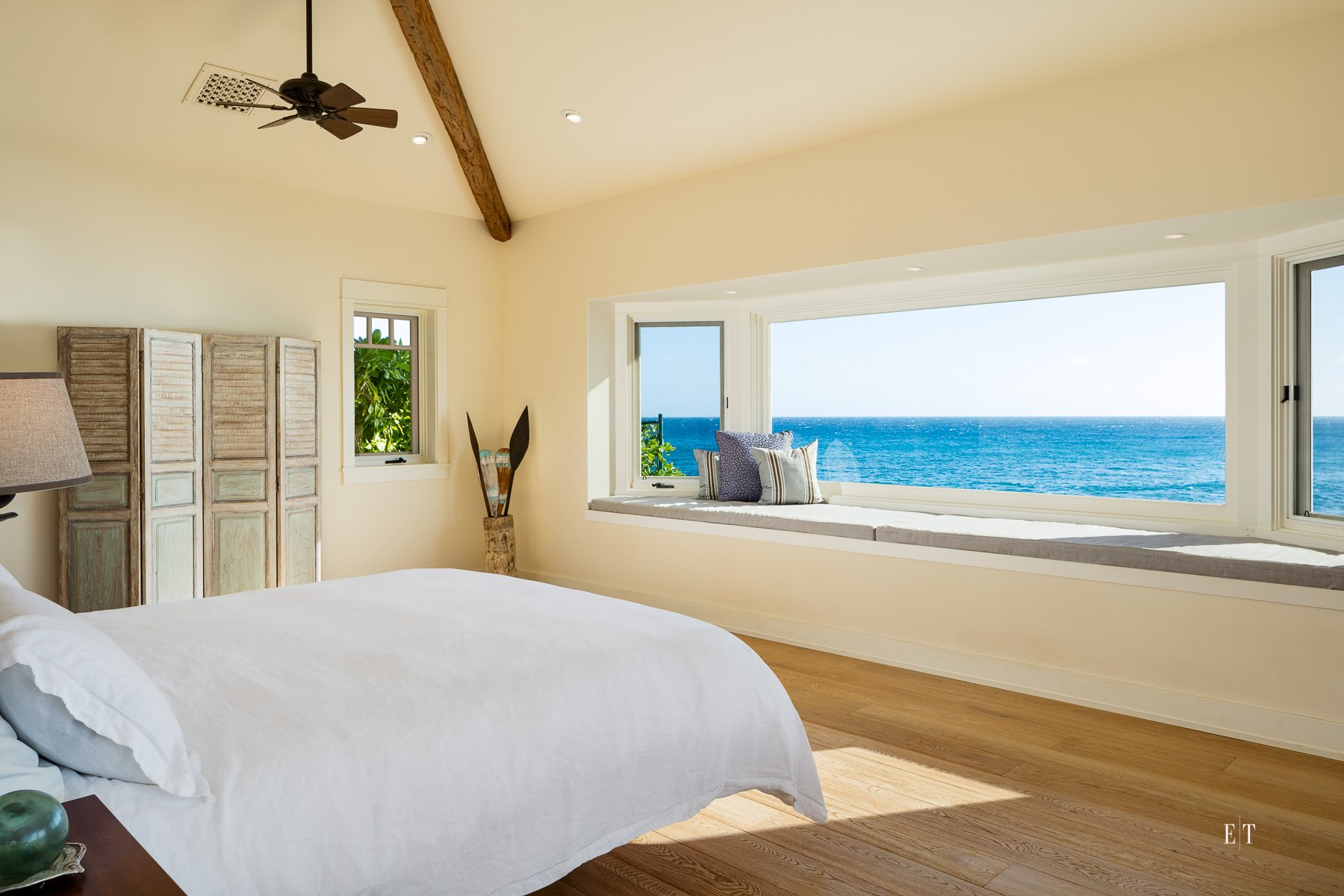  1811 Pe’e Road | Poipu | Kaua - Master Bedroom at Golden Hour 