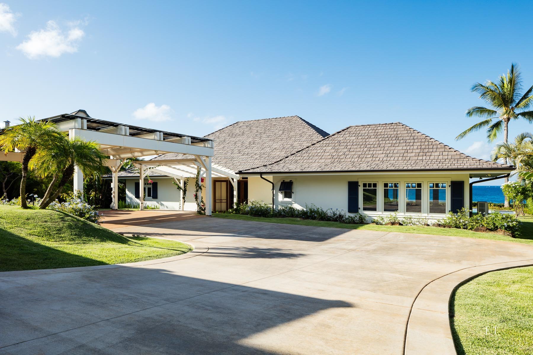  1811 Pe’e Road | Poipu | Kaua - Solar Carport  