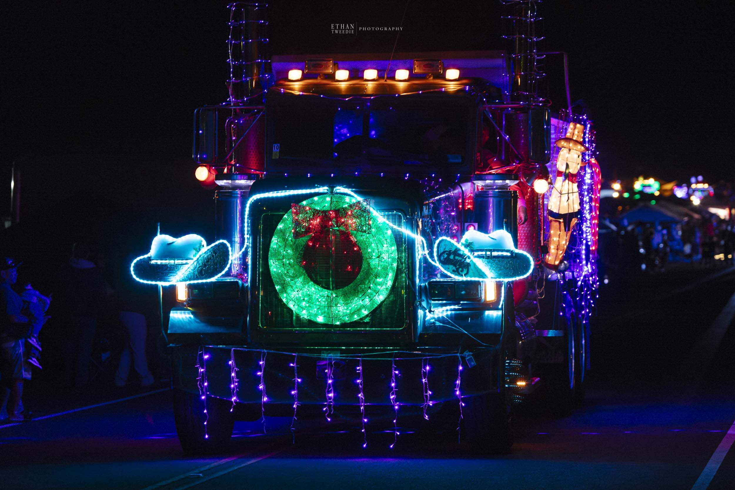  63rd Annual Waimea Twilight Christmas Parade! 