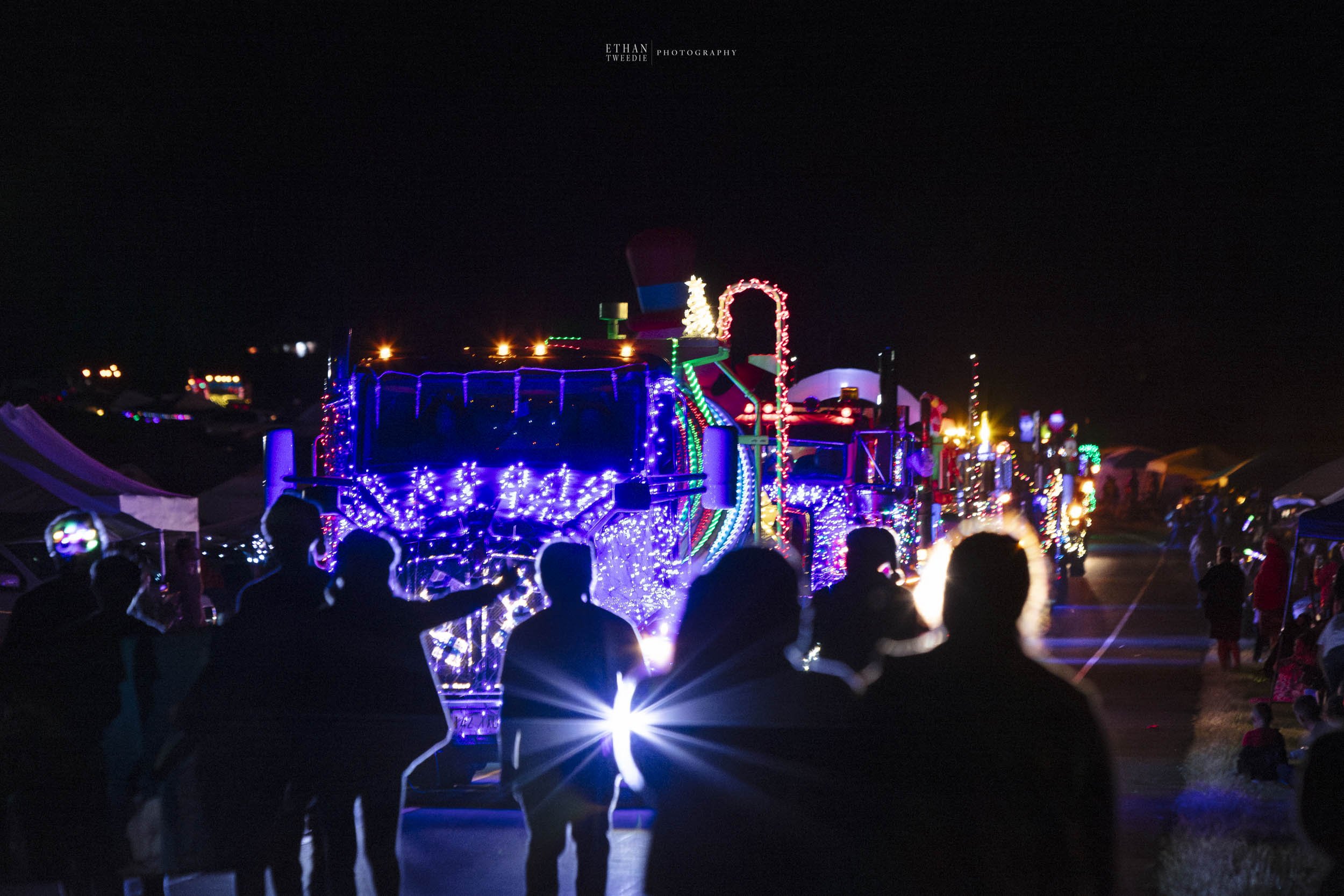  63rd Annual Waimea Twilight Christmas Parade! 