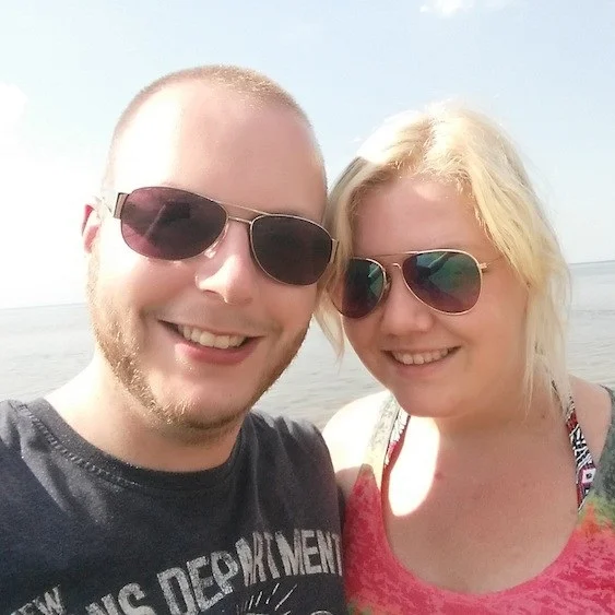 Zelfs de kapper wilde weten waar Tess en Maikel naartoe zouden gaan