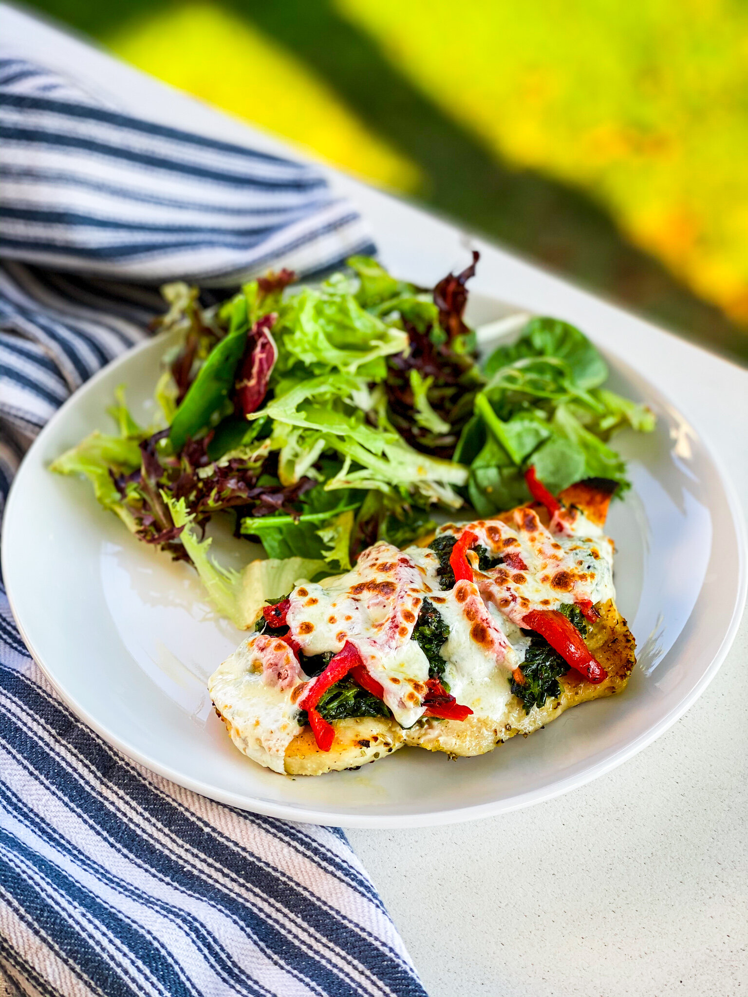 Florentine chicken, garlicky spinach, roasted red peppers, mozzarella