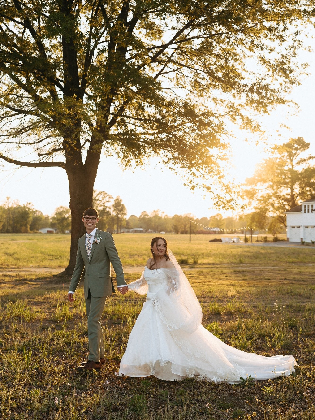 One of the things I love most about what I do&mdash;every couple is different. Some weddings are 250 guests deep with full timelines and packed dance floors. And then there are days like this: a sweet, go-with-the-flow celebration for two already mar
