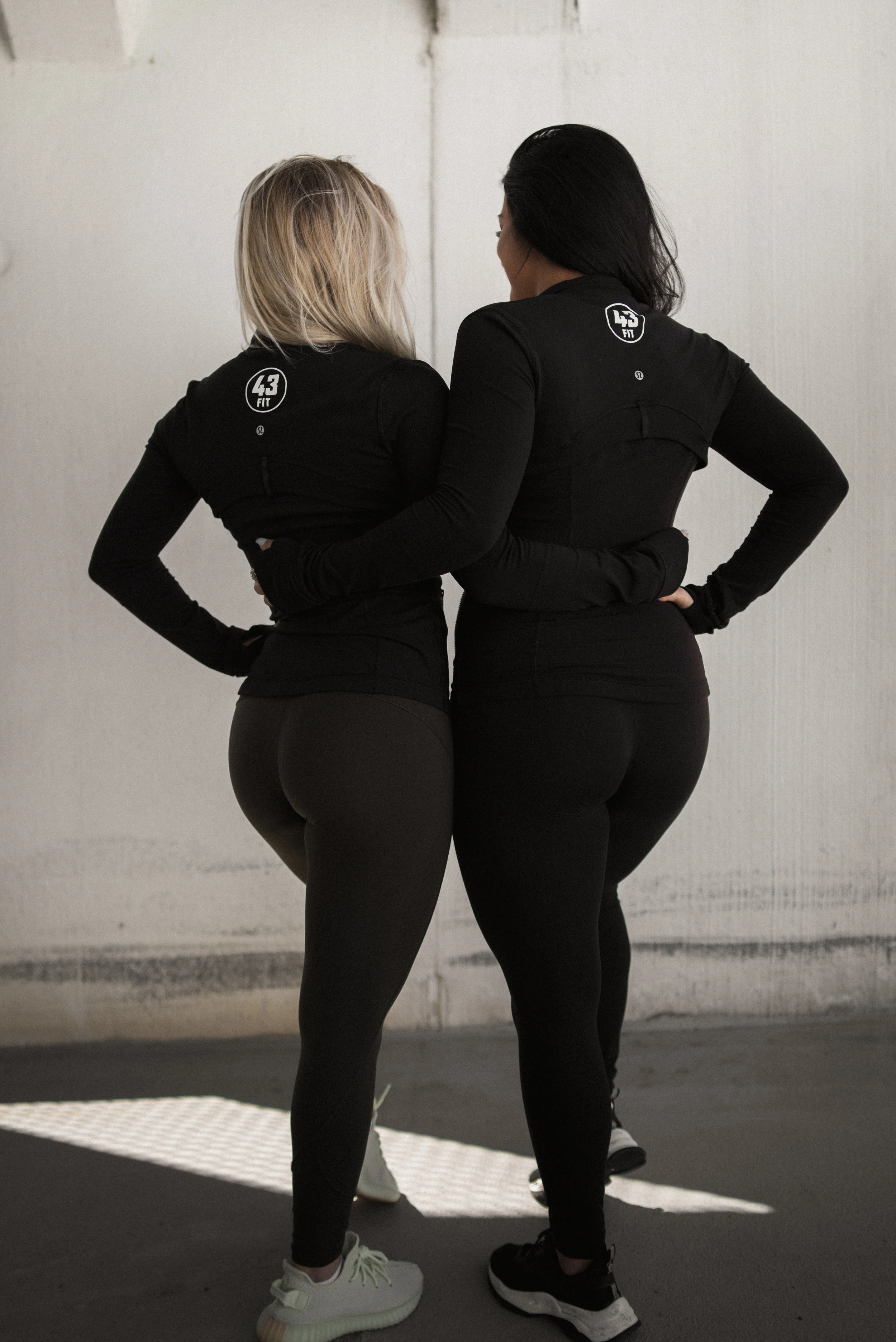 backs1_2.jpg