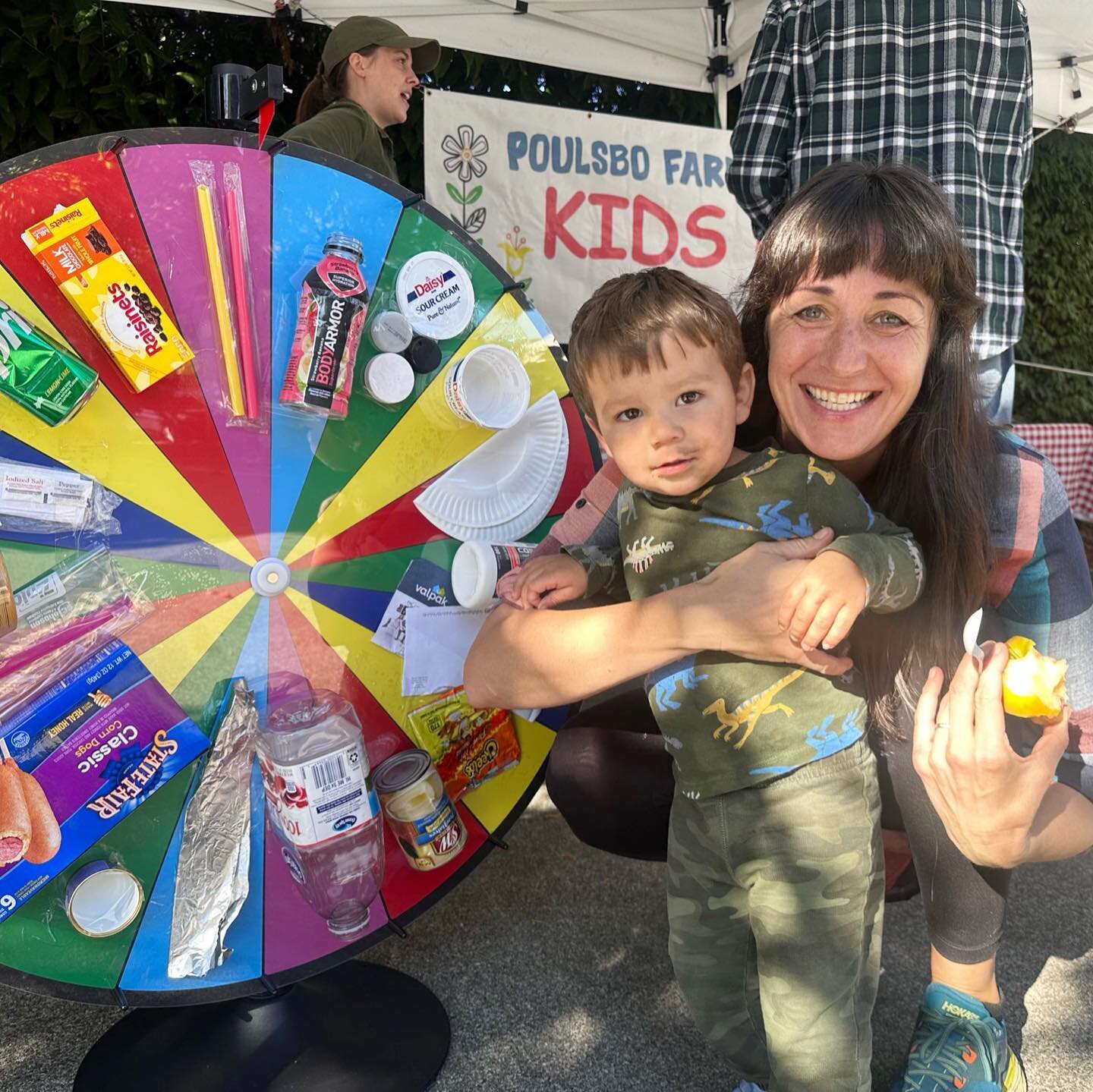 We are really lucking out with these gorgeous market days! Here&rsquo;s a peek @ last week, including our last Kids Club. 

Tomorrow, catch the partial solar eclipse until 10:40AM! Don&rsquo;t forget protective eyewear.  Get your fixes from @cedarcof