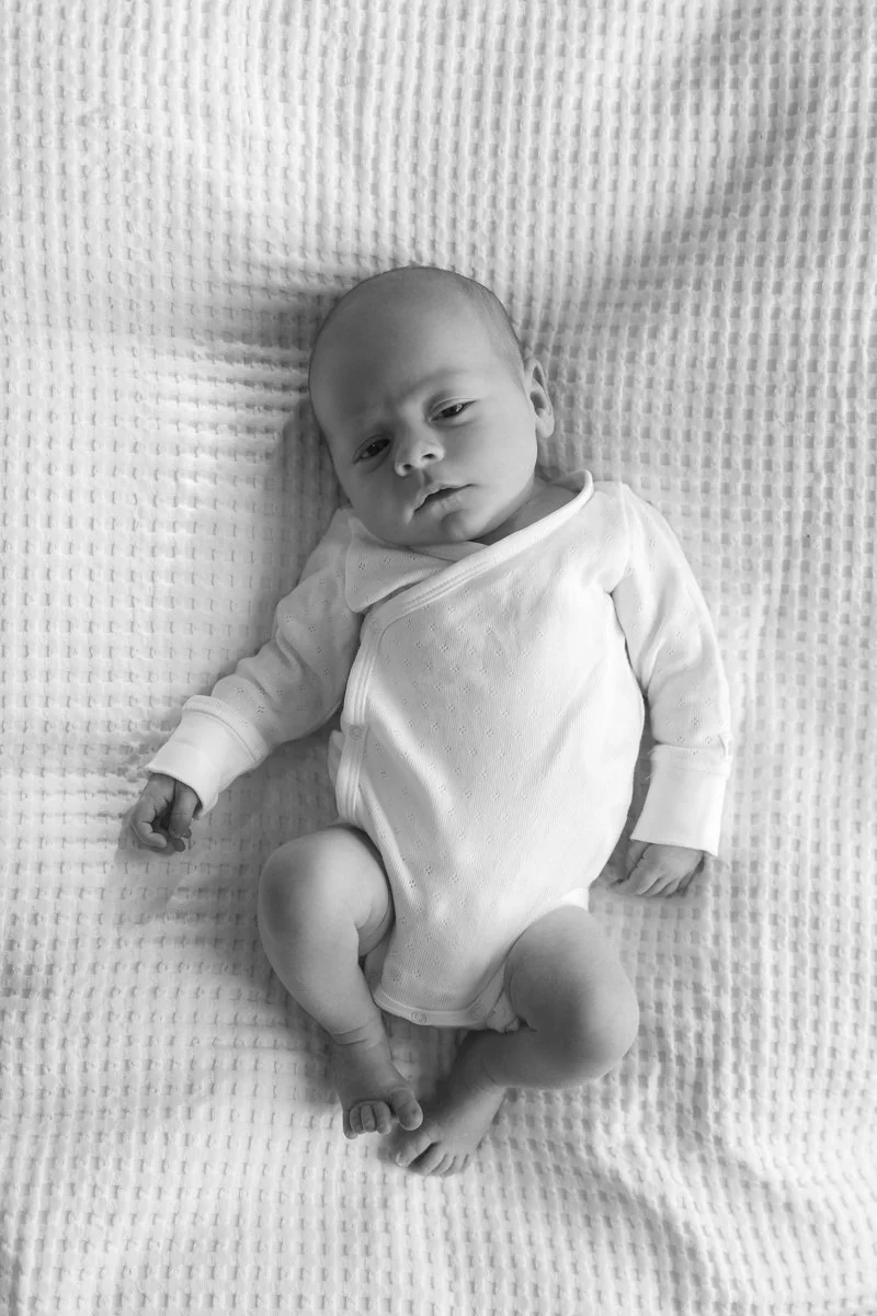 Erla_newborn-8997.jpg
