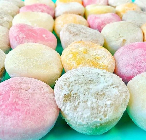   MY/MO MOCHI ICE CREAM    @mymomochiicecream  