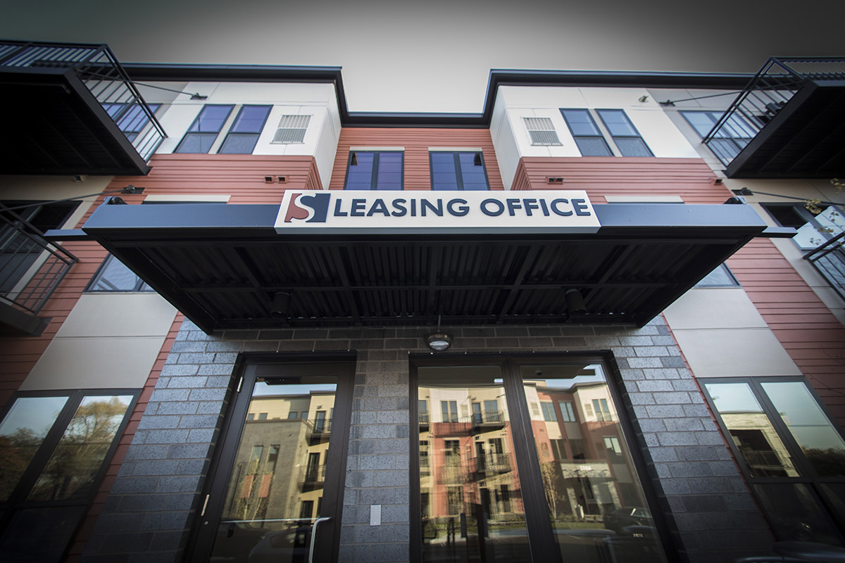Exterior 2.jpg