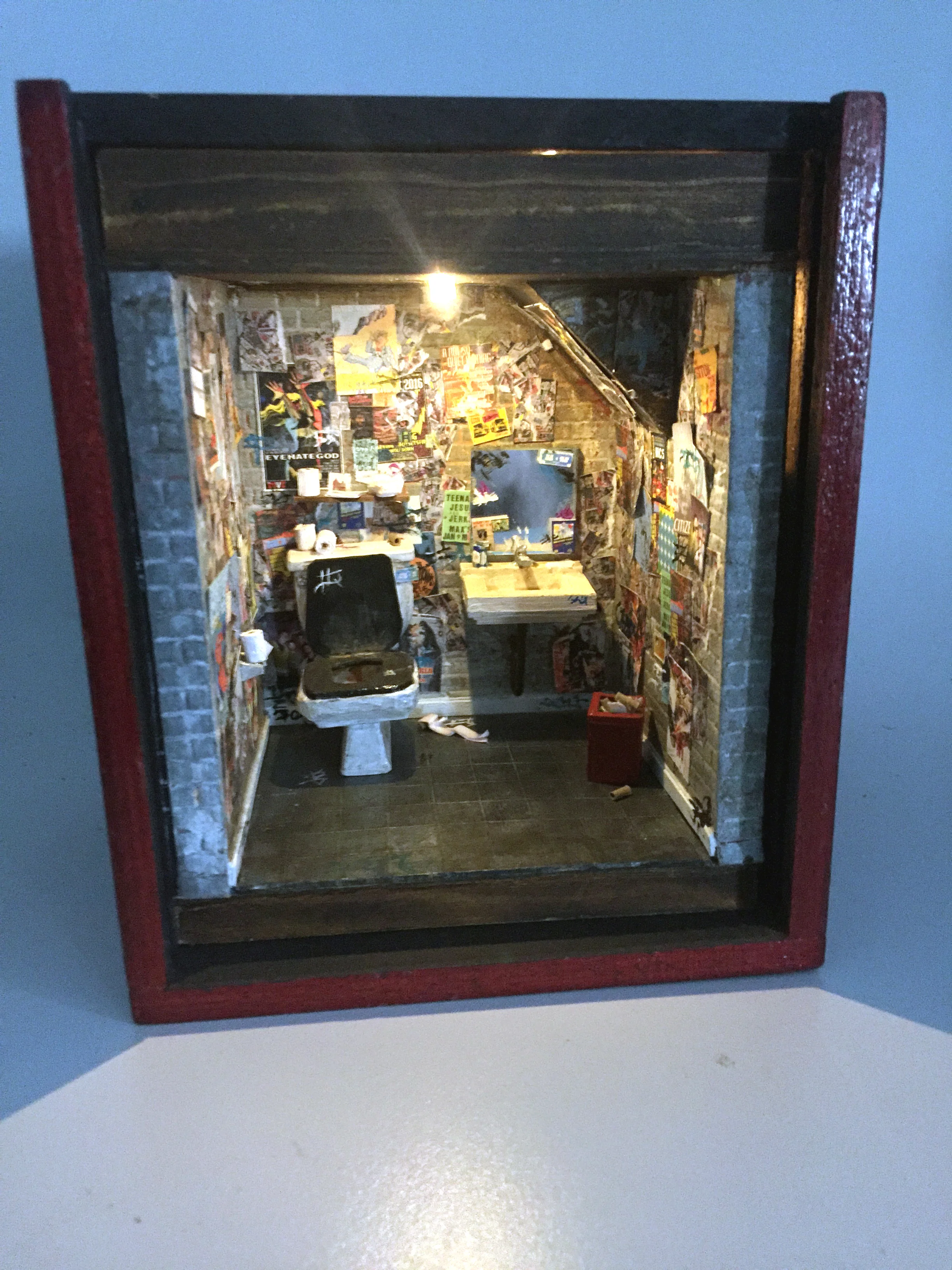 BATHROOM 08.jpg