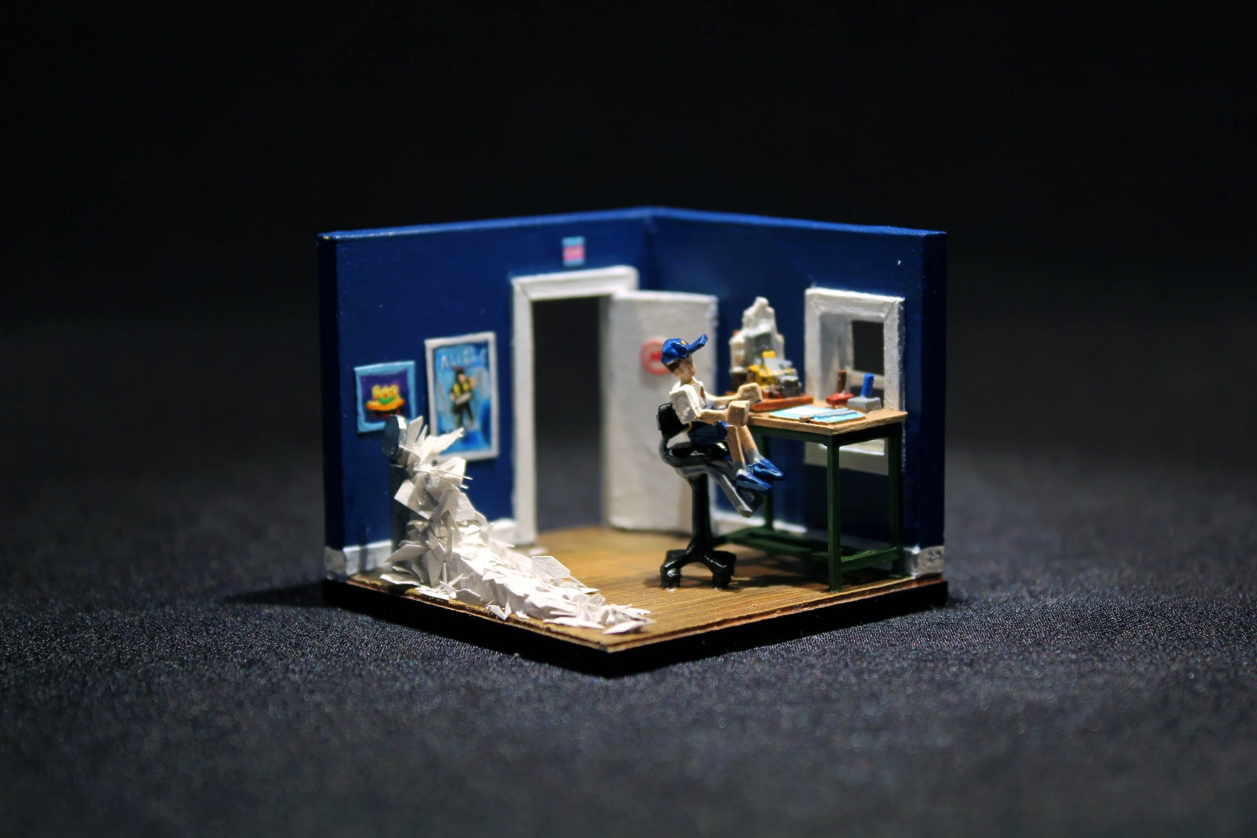 SELF PORTRAIT 01.JPG