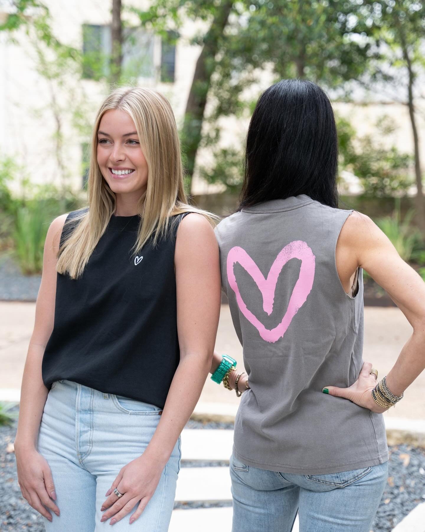 NEW! The LWYL Muscle Tank 💗.

Our new favorite tank for spring! Casual or dress it up for a night out + or to show off those 💪!

$5 from every purchase in April supports @rsrtig 

#livewhatyoulove #liftothersup #liveyourpassion