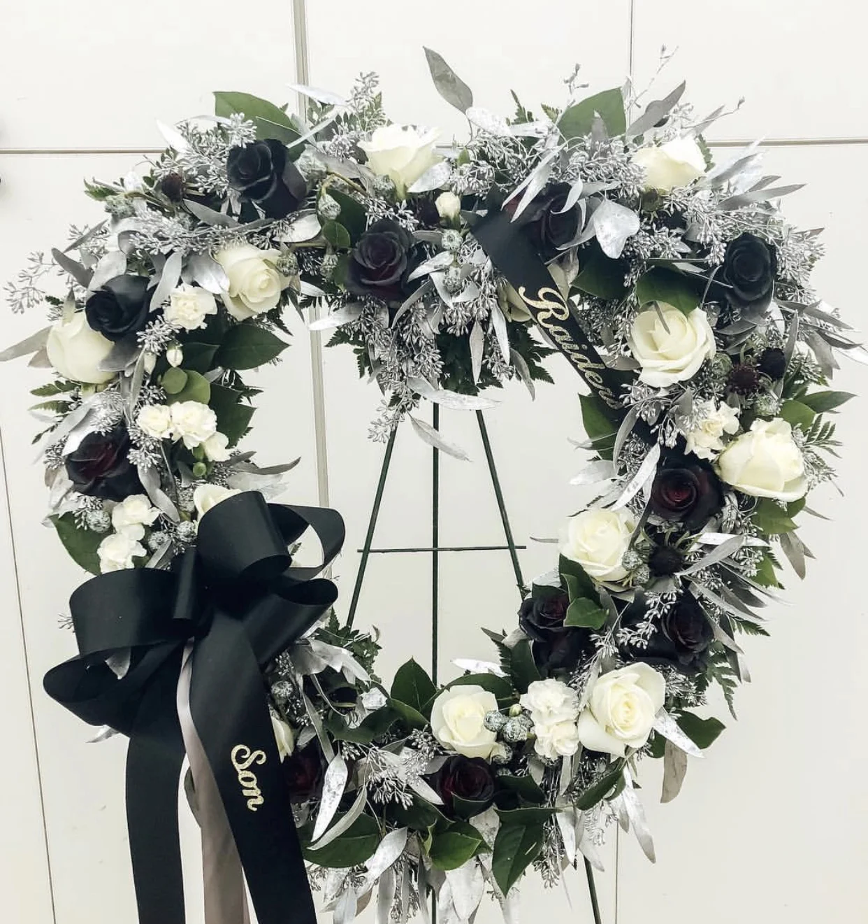 E8959B96-B9CF-4775-BA8A-346479935A69