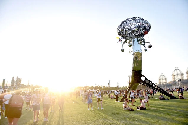 01-coachella-2018-atmosphere-billboard-1548.jpg