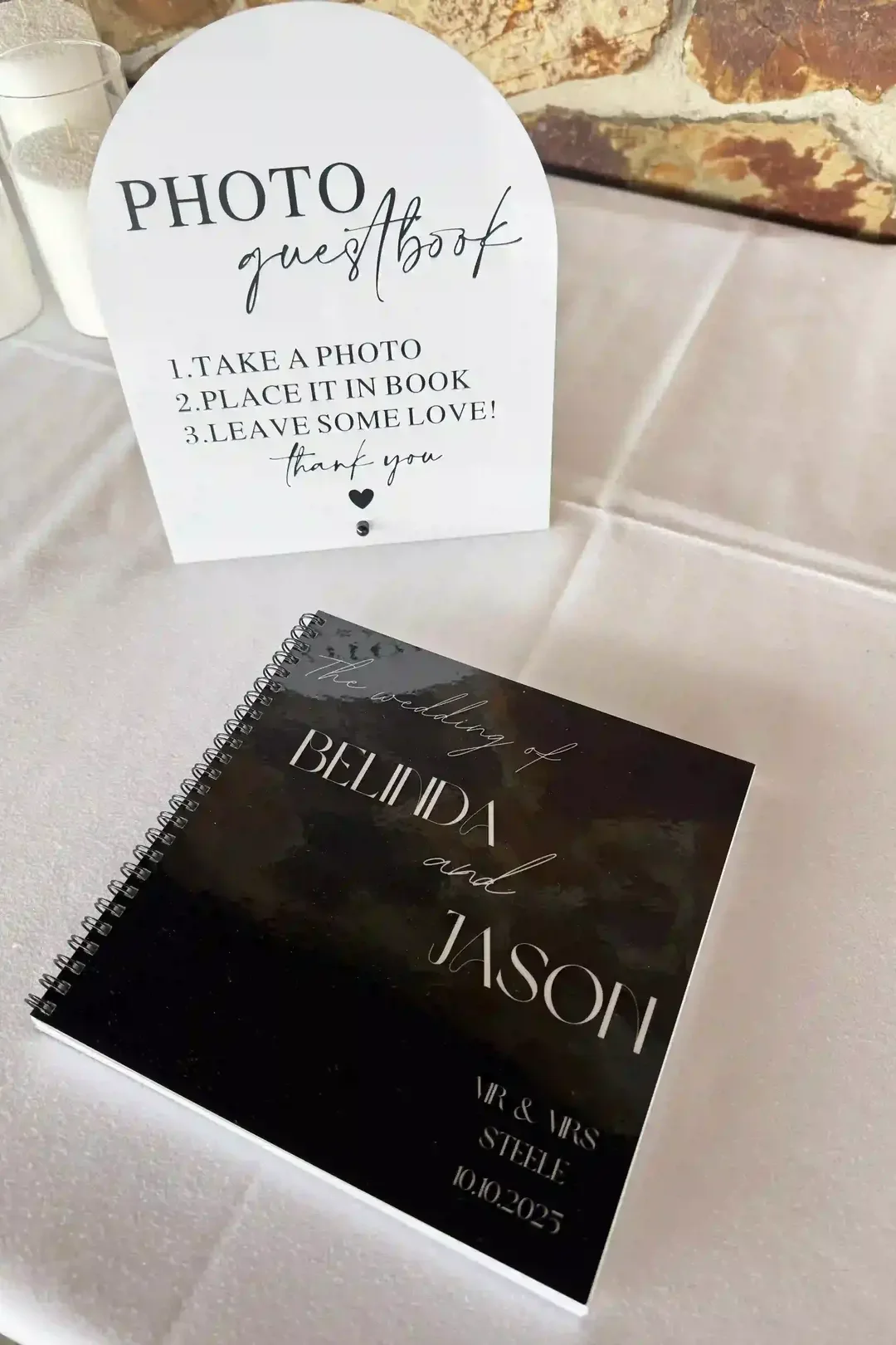 personalsied-guest-book-for-weddings-in-melbourne