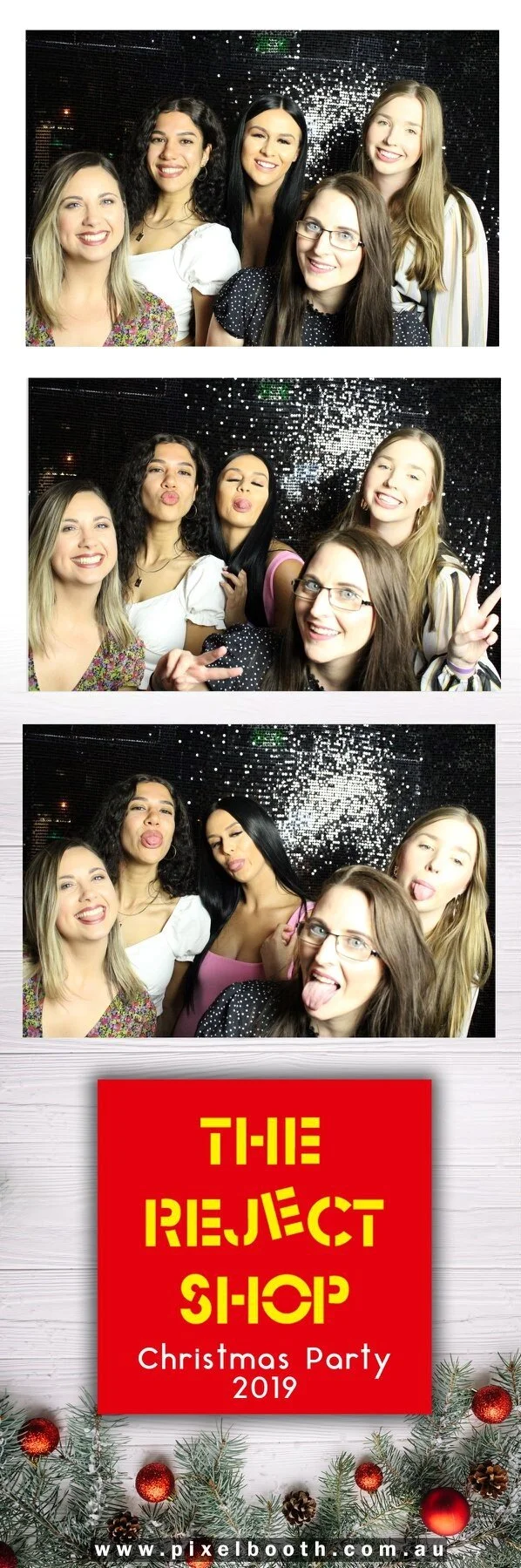 PHOTO BOOTH HIRE MELBOURNE.jpg