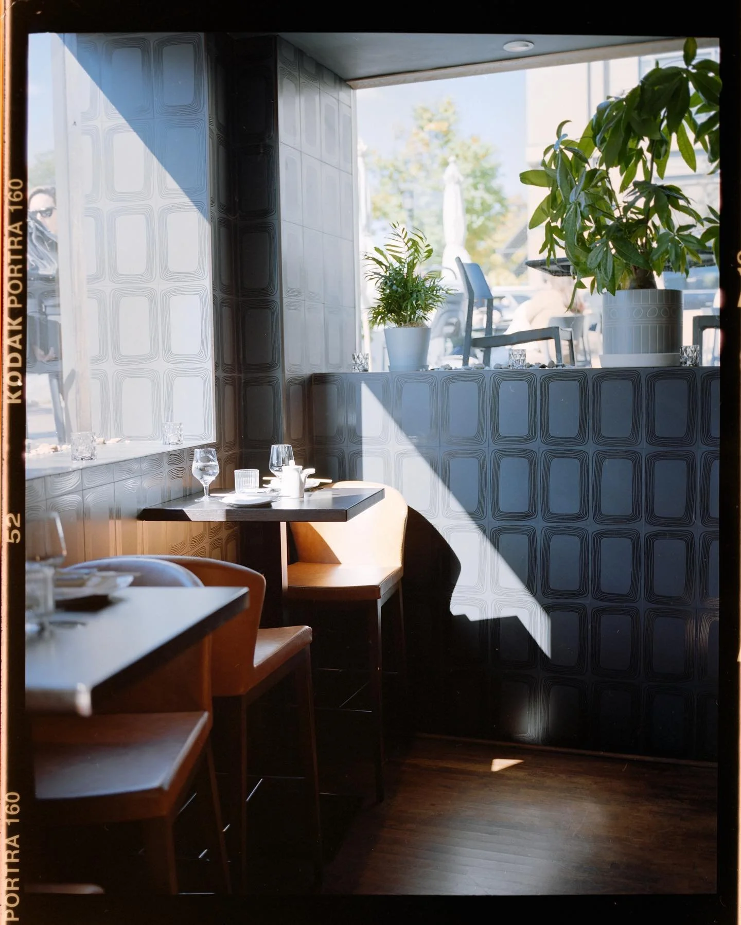 Mamiya 7 | 80mm f/4 | Portra 160 | Box Speed