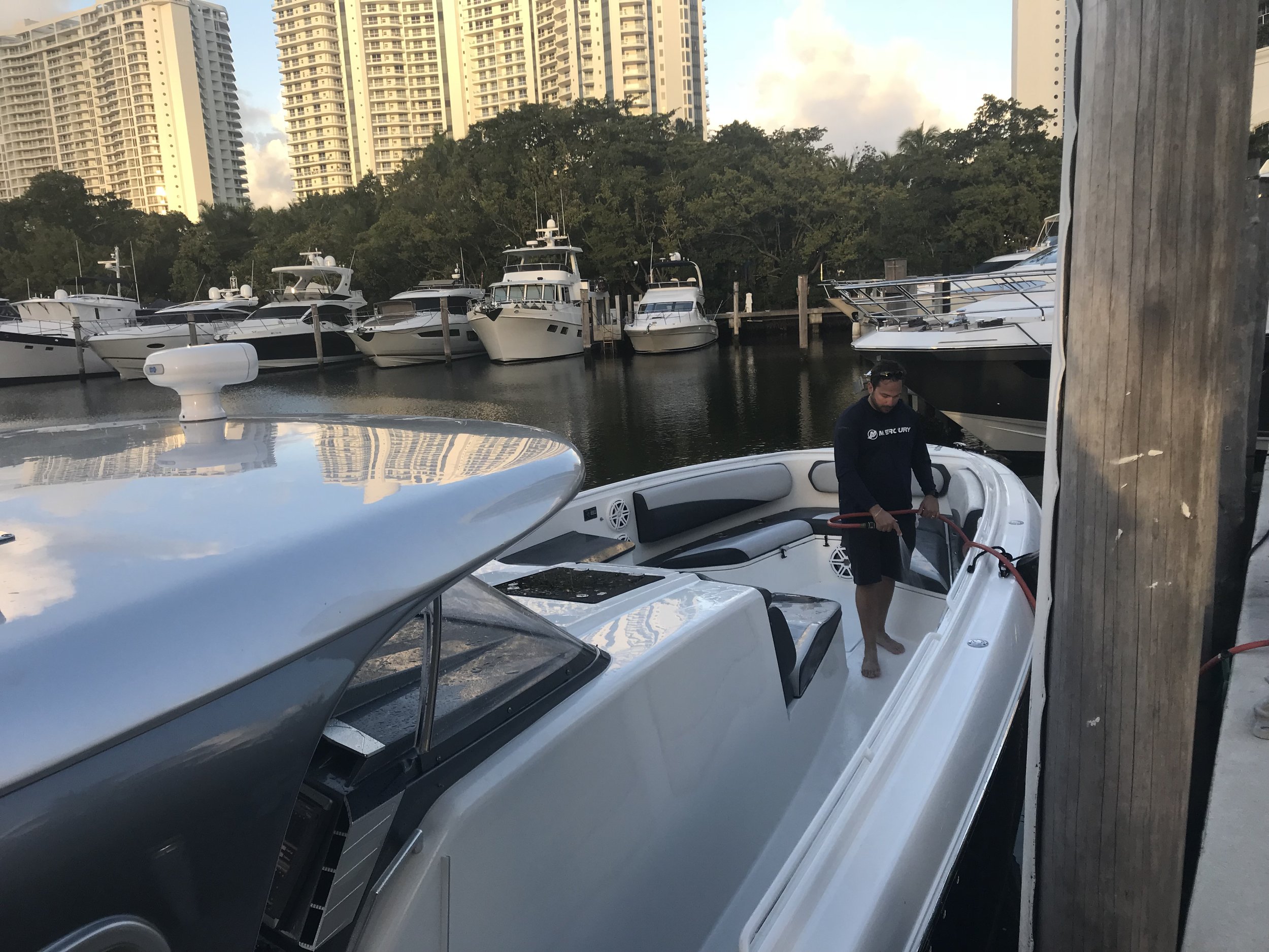 boat-cleaning-fort-lauderdale-13.JPG