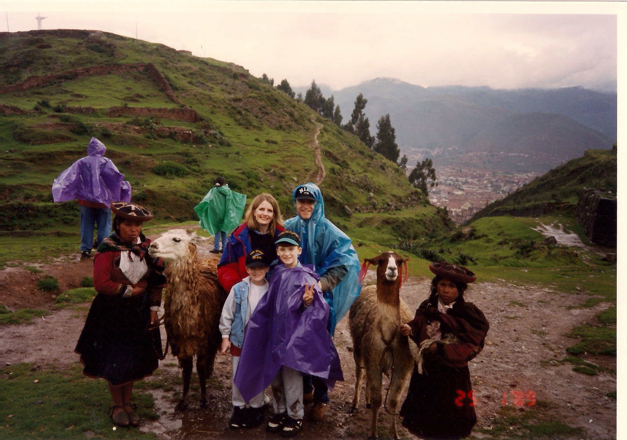 1996_06 Cuzco city-wide Christian Concert for 800 people.jpg