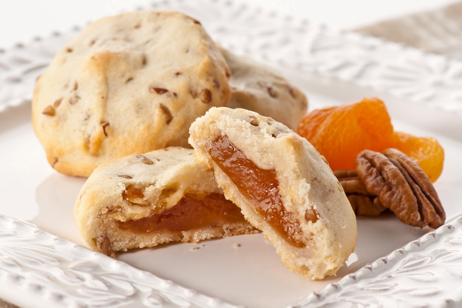 Apricot-Pecan-Filled-Cookie--midsize.jpg