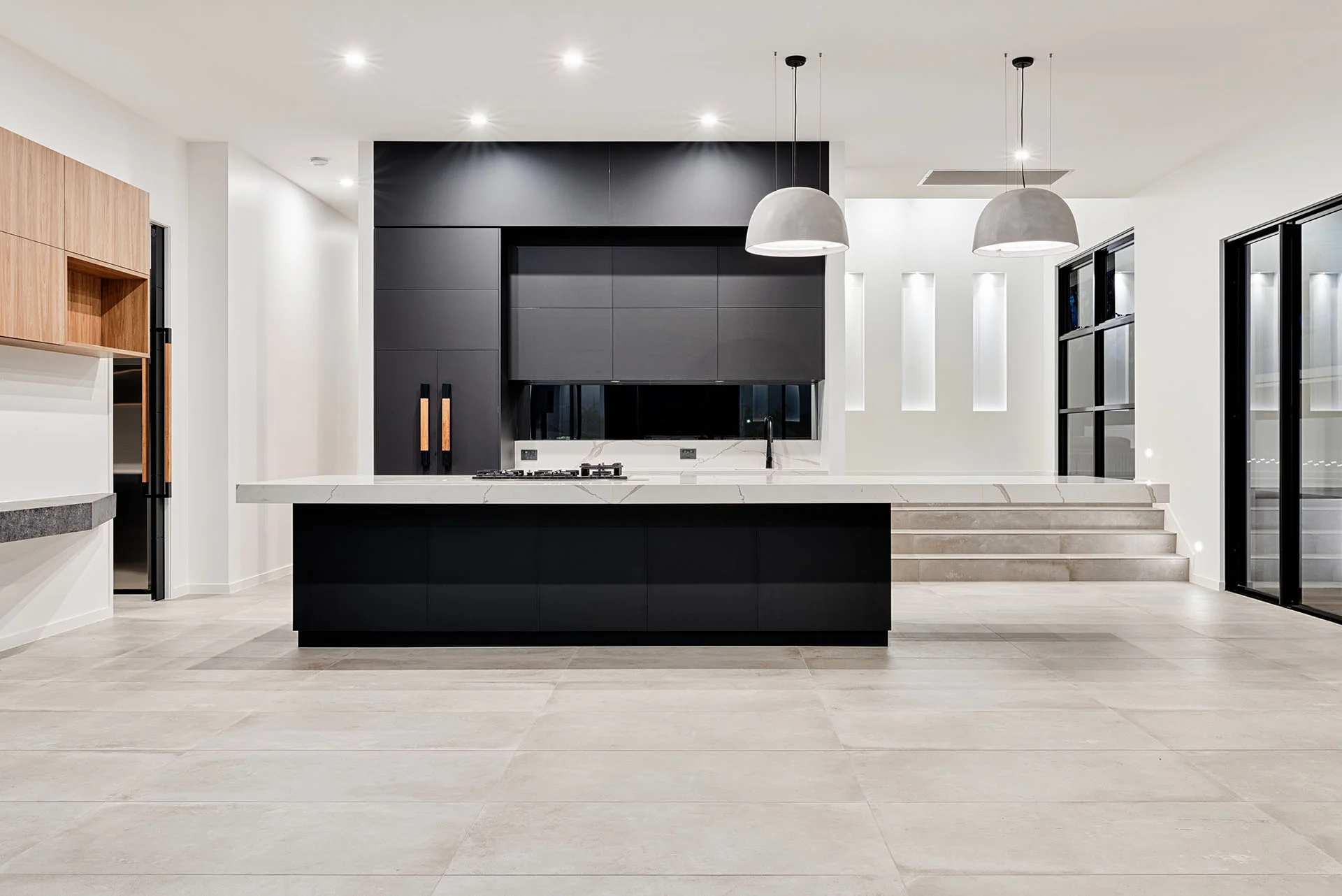 Kitchen 1.jpg