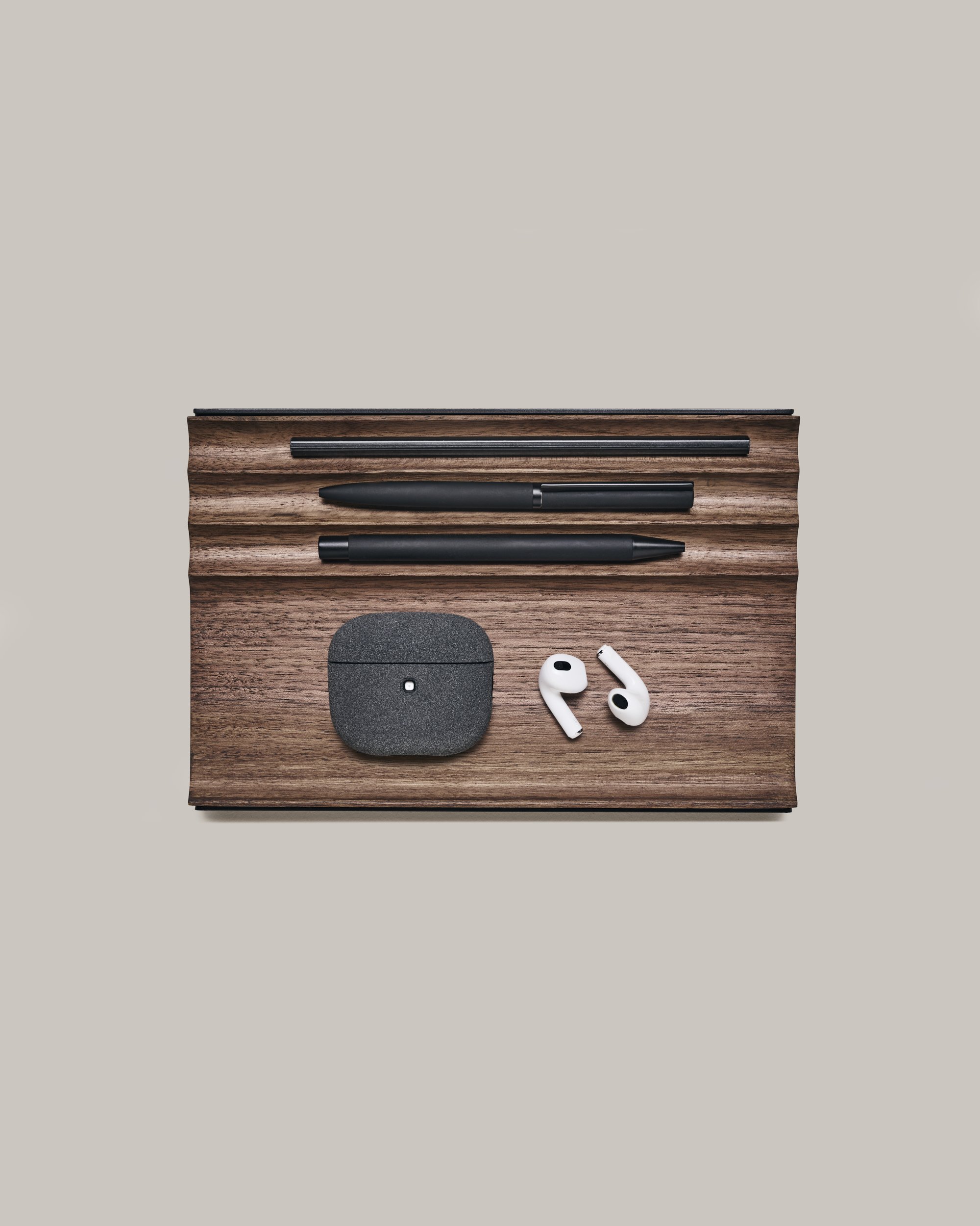 WALNUT DO TOP PROP.jpg
