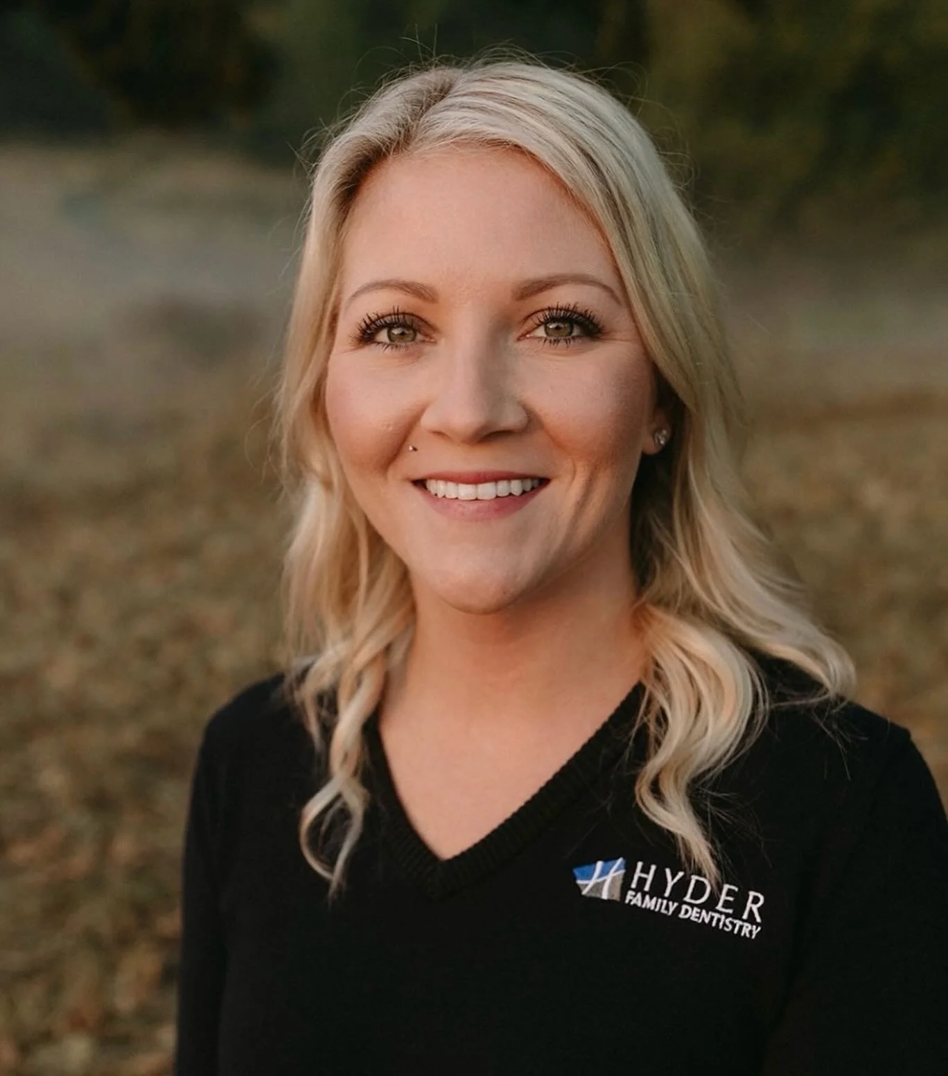 🎈✨ Celebrating Sara Today! ✨🎈

Some people keep an office running. Sara helps it thrive.

From keeping everything organized behind the scenes to supporting our team and making sure our patients have the best experience possible, Sara wears many hat