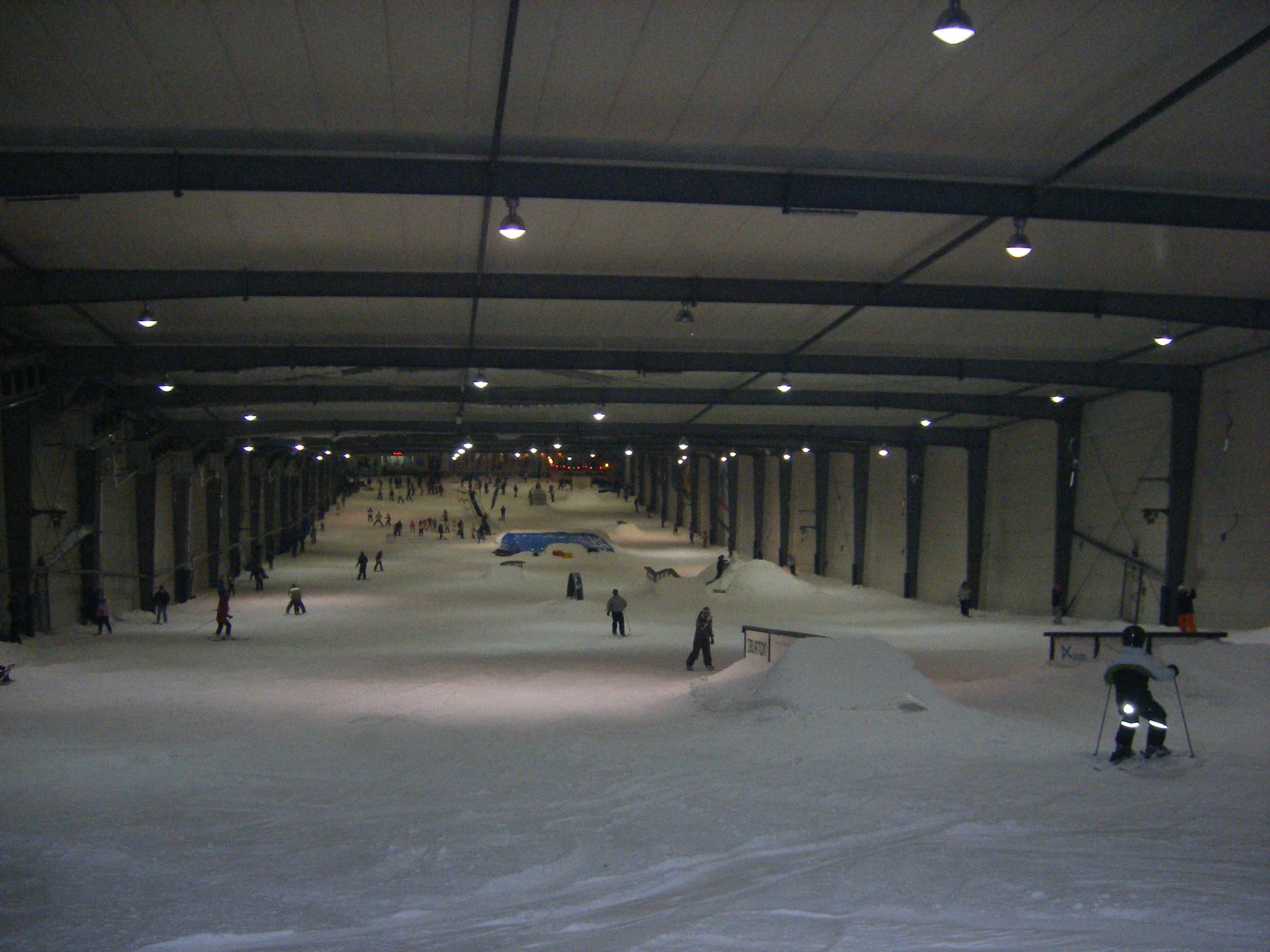 Snowplanet Auckland New Zealand.jpg