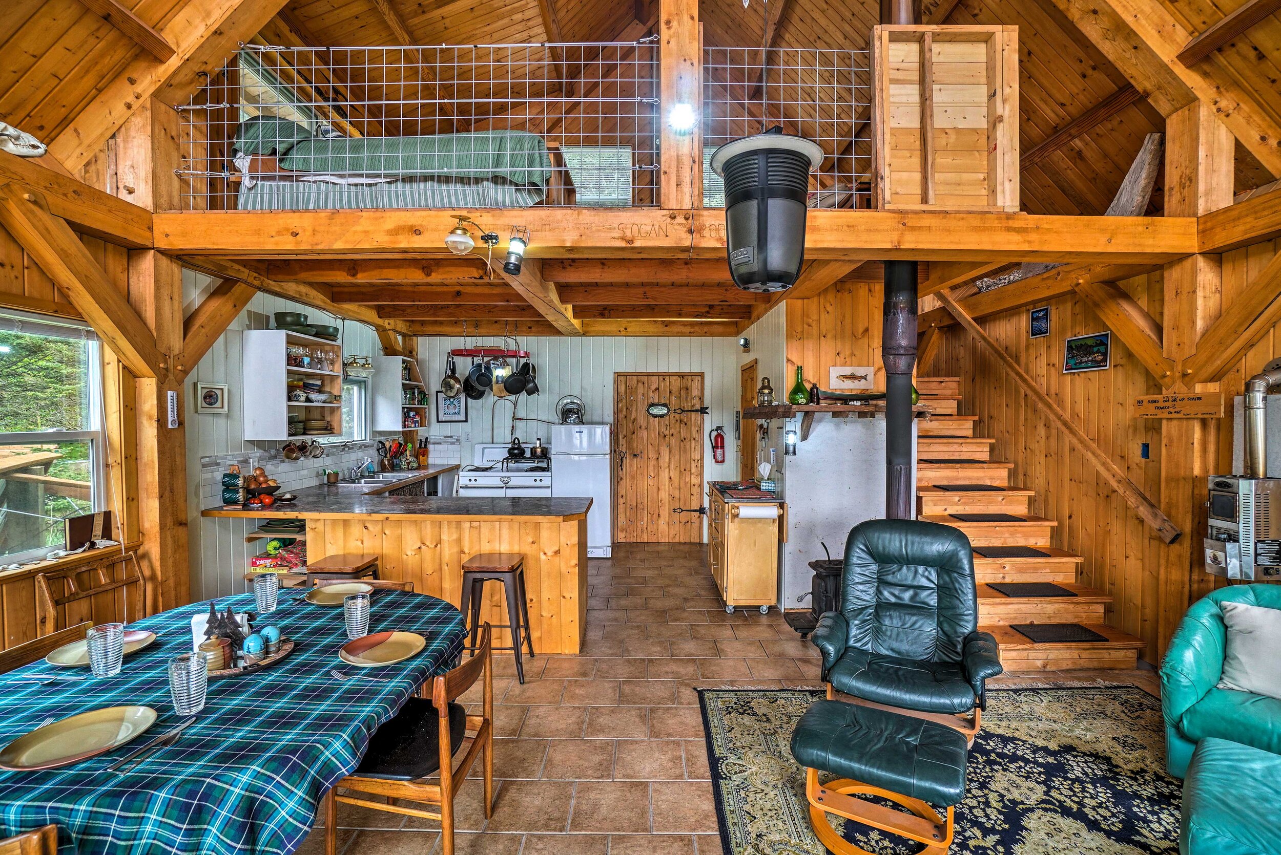 Best Interior Lodge II.jpg