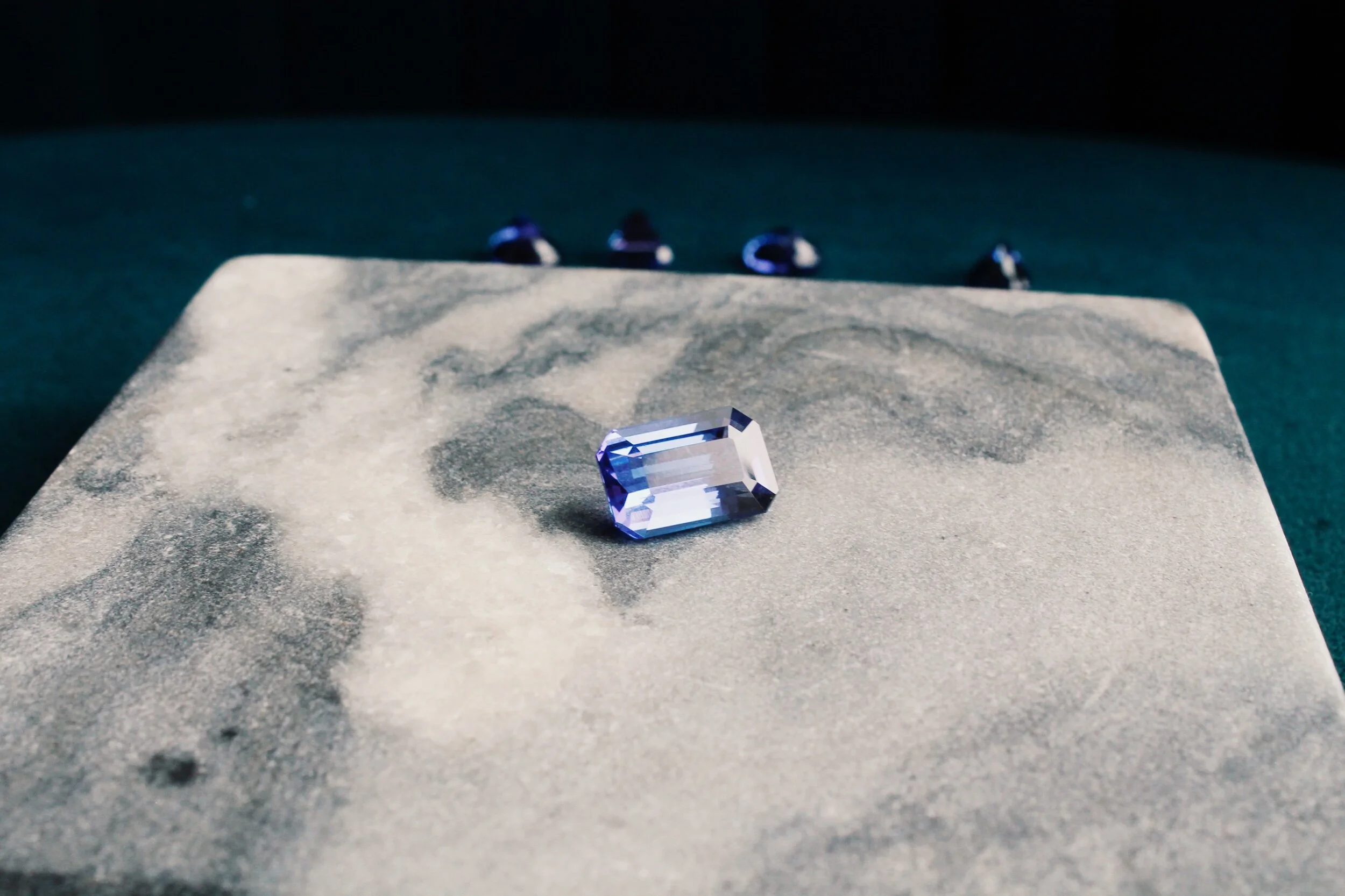 71299D40-7C05-4C30-94DB-2EB5E5B4DEA9