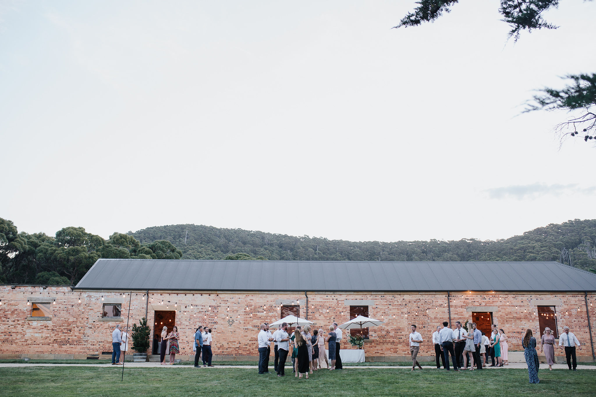 NinaHamilton-TasmanianWeddingPhotographer-Chloe+Nick-OldFarmPortArthur-ShareMe-675.jpg