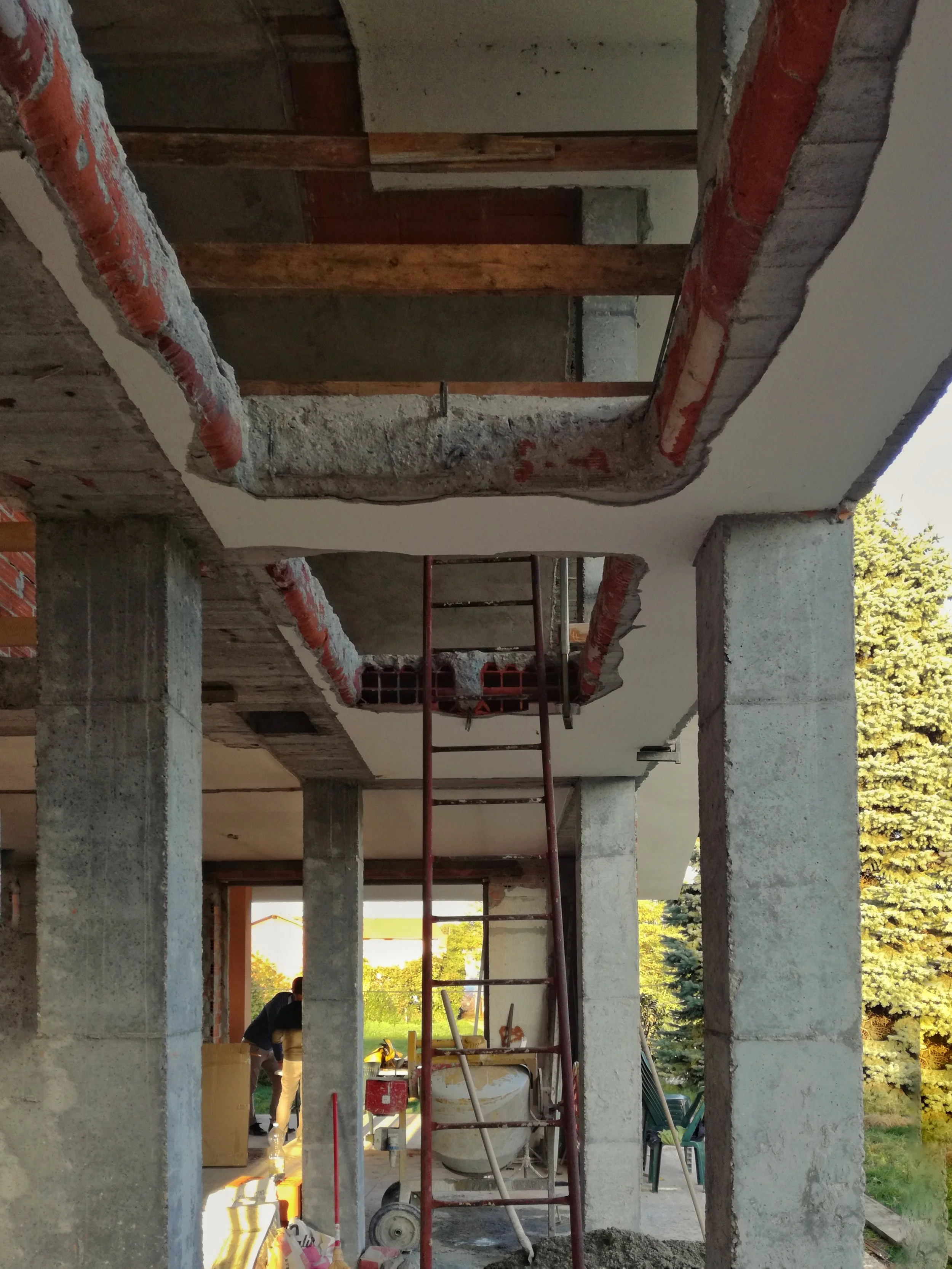 Giaveno - Demolizione solai