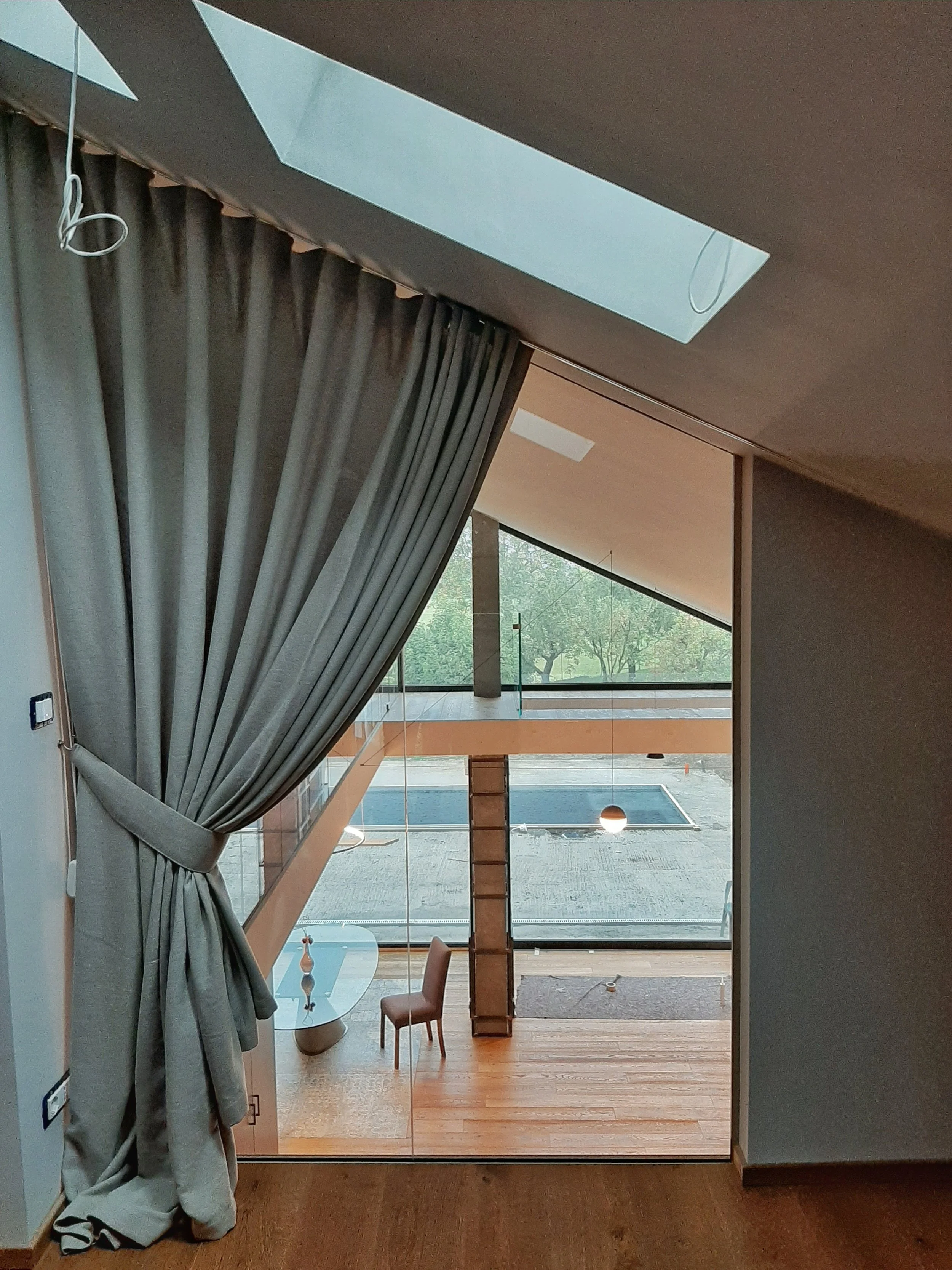 Giaveno - C'è ancora qualche filo che penzola ma vediamo il traguardo. 