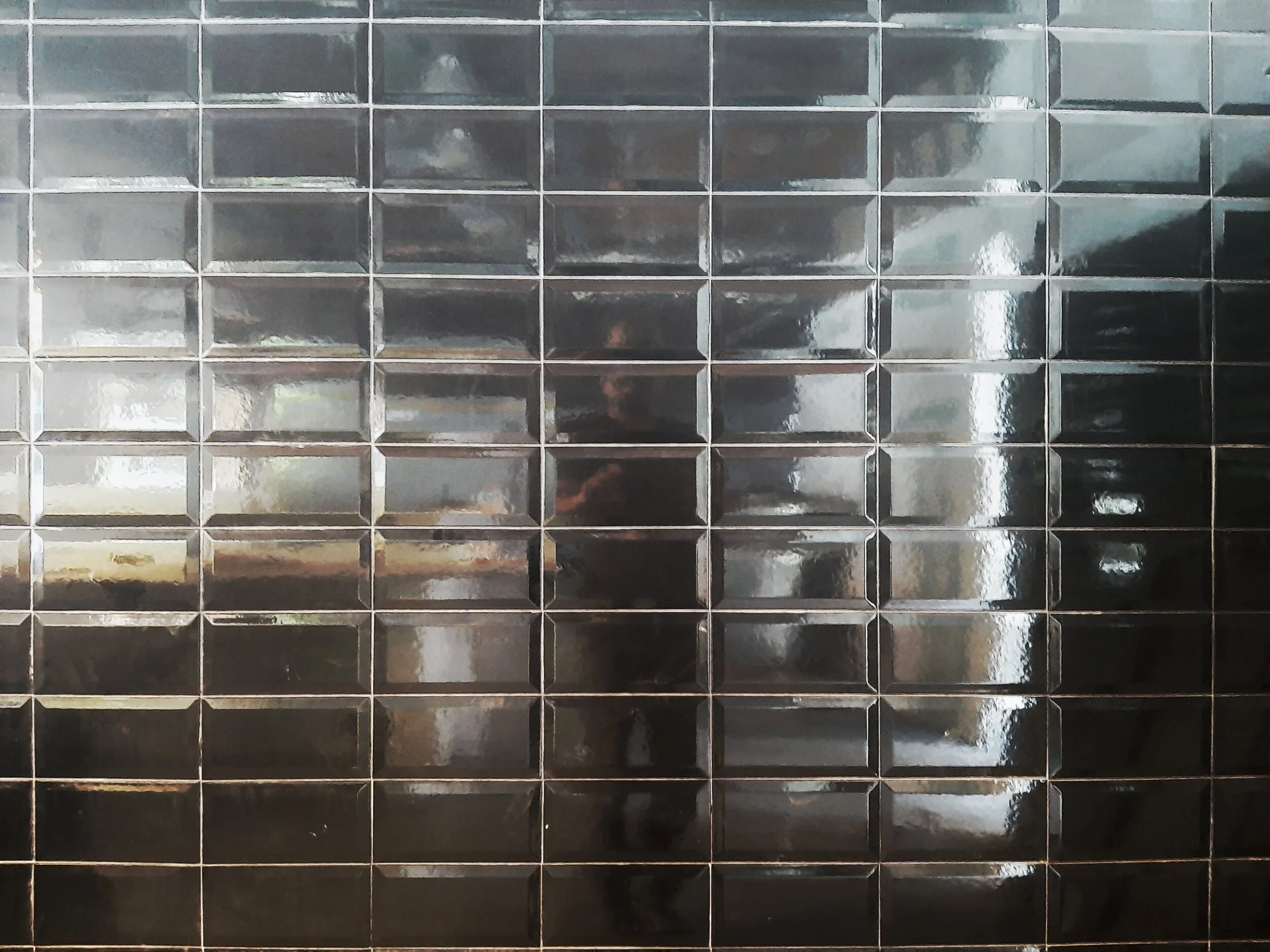 Il Pacchero - Black tiles.