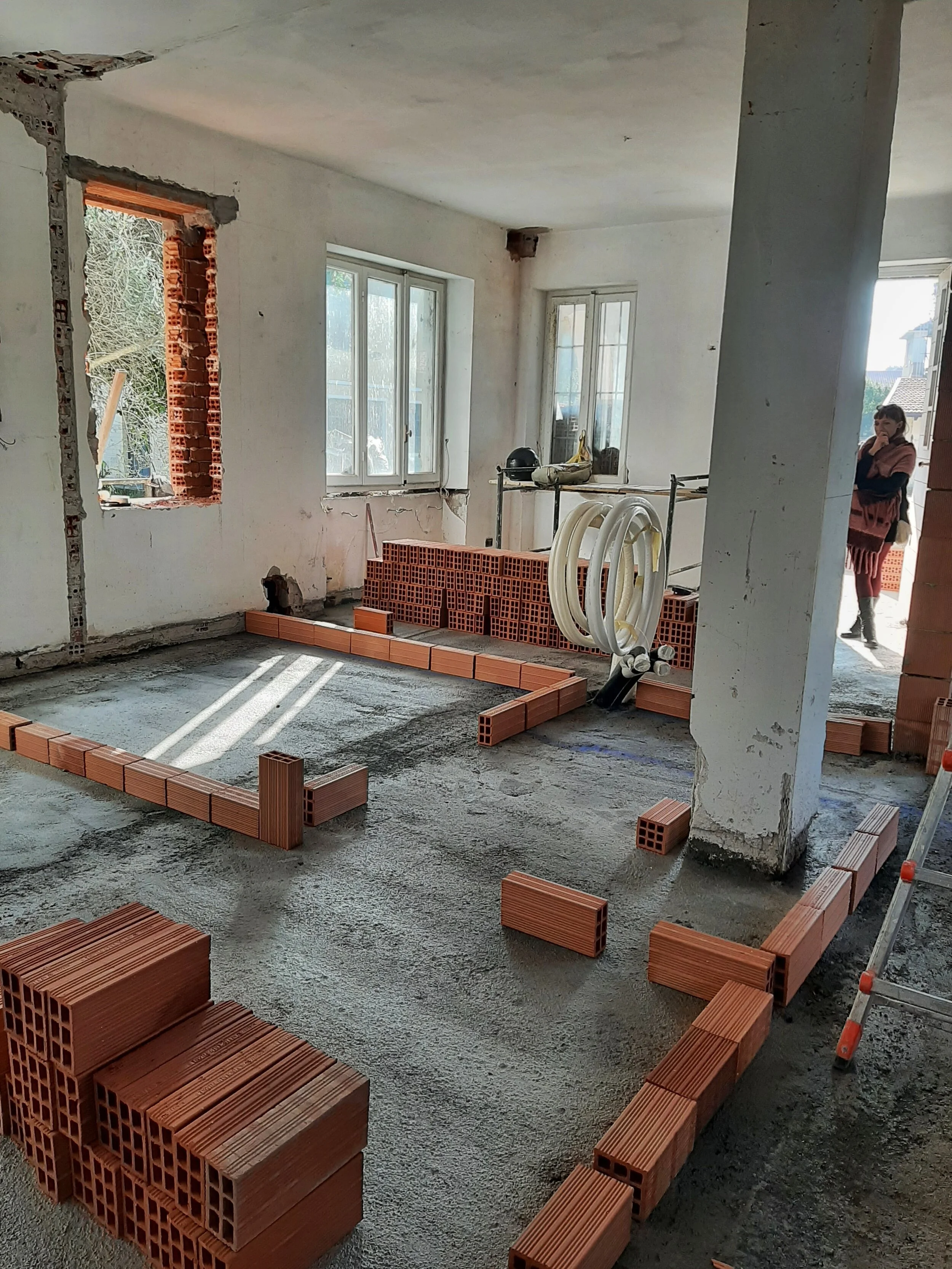 San Mauro Torinese - Tracciamento muri agli occhi dello sguardo vigile della committenza.