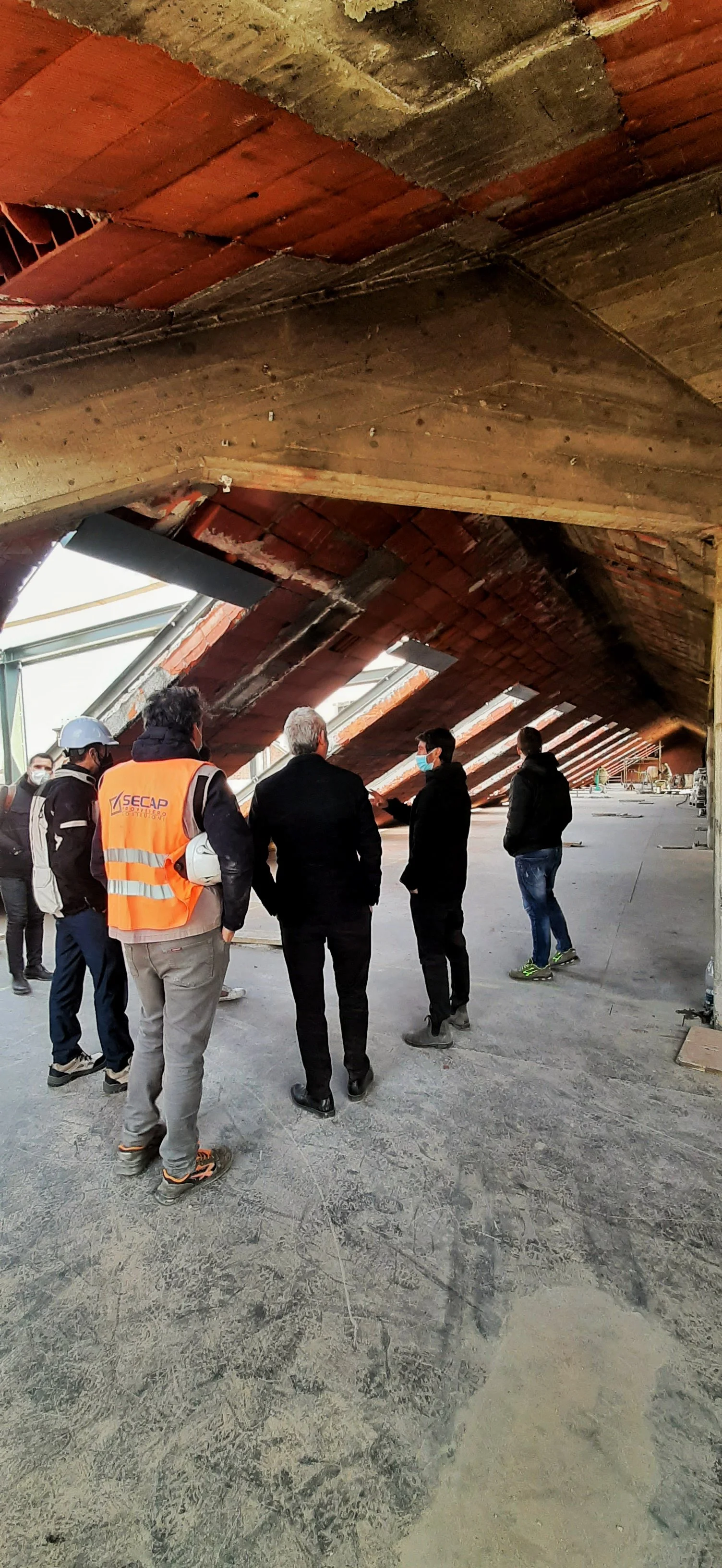 Collegio Einaudi, sezione Mole - Visita della stazione appaltante nei locali sottotetto.
