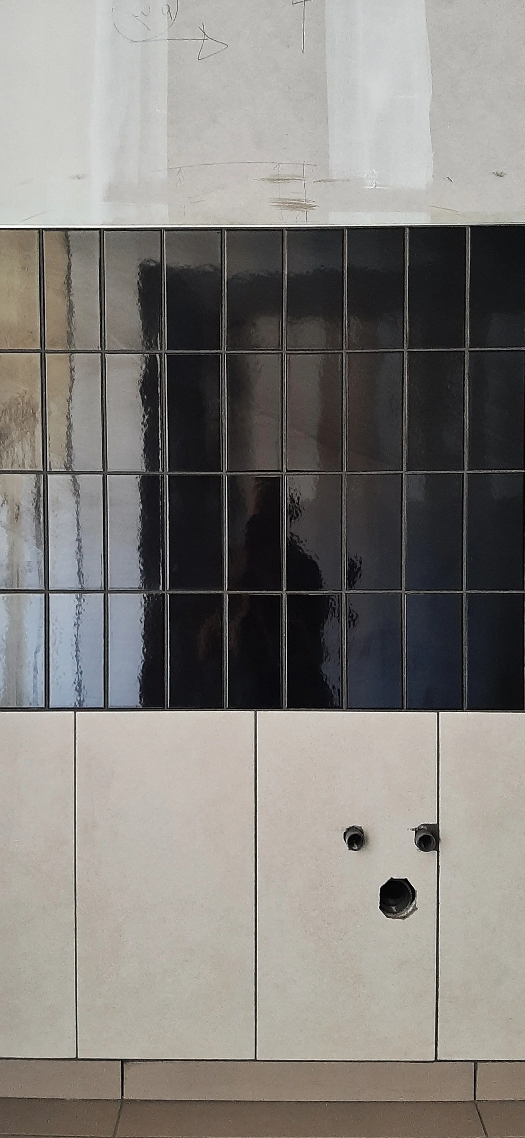 Collegio Einaudi, sezione Mole - Rivestimento cucine.