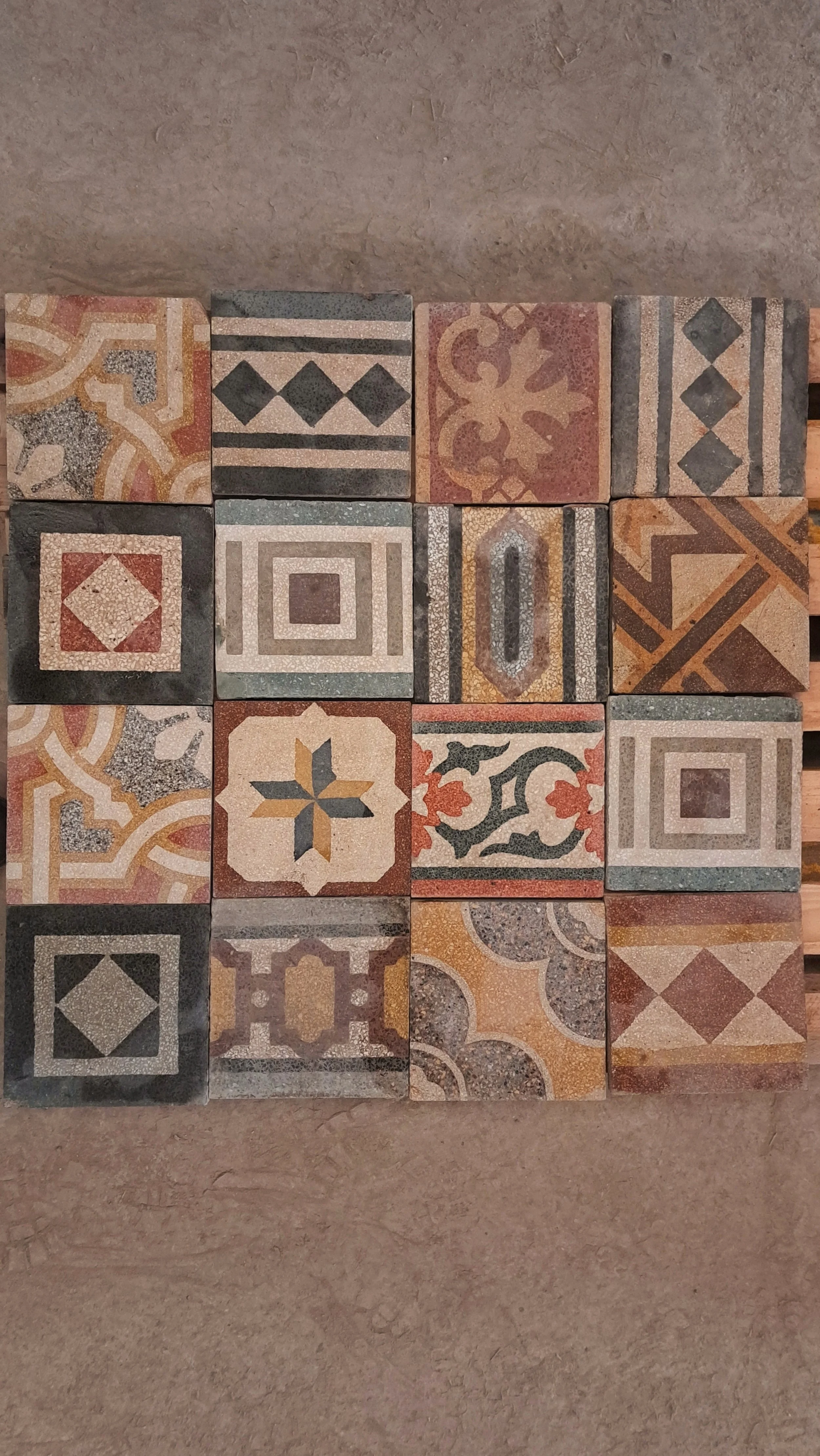 VMV32E - Prove per nuovo rivestimento bancone.