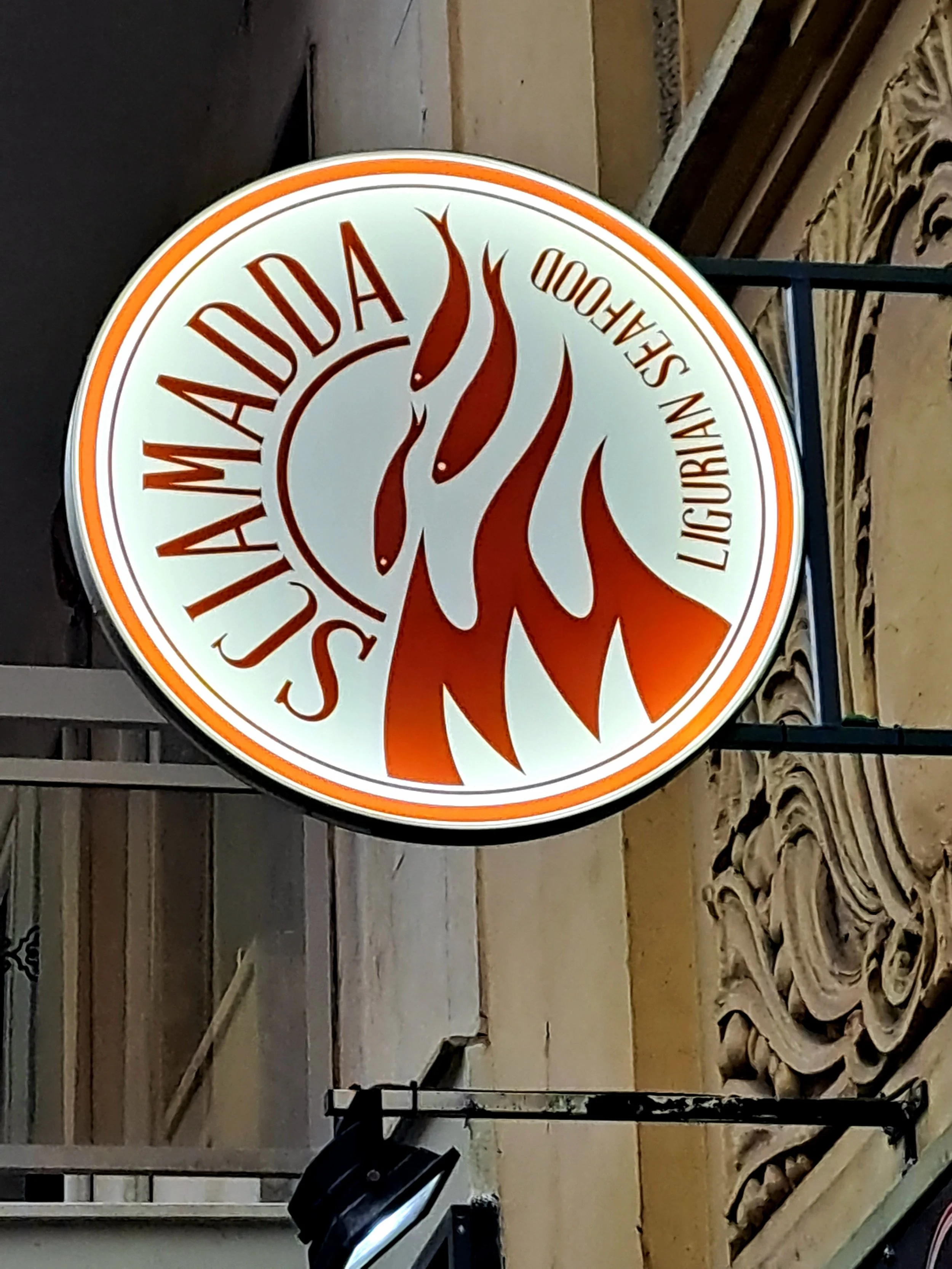 Sciamadda - Quasi pronti per l'apertura in Corso de Gasperi 40.