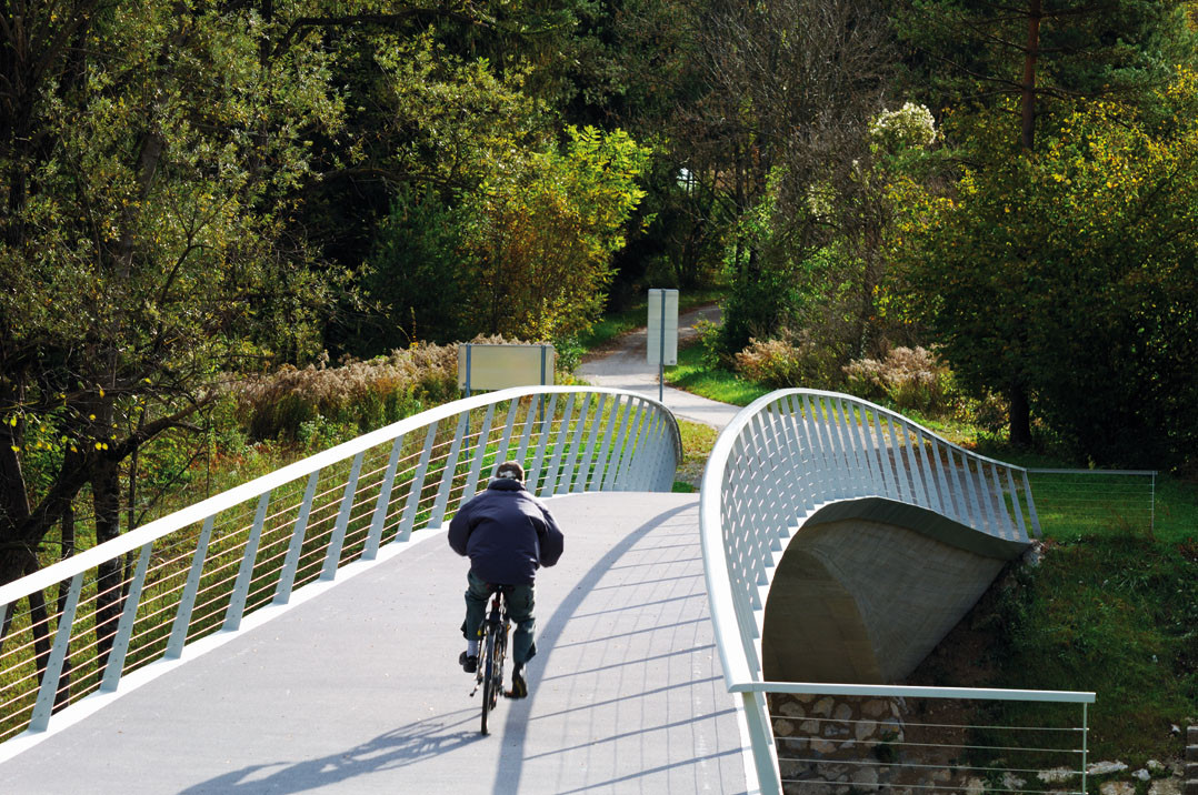SAVA FOOTBRIDGE, Bled (SI), Compelted, 2007