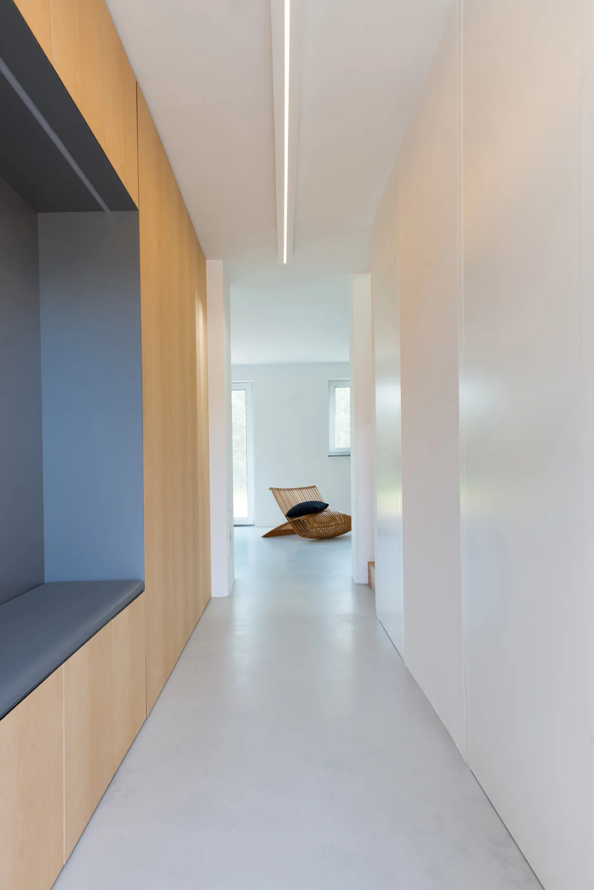 SUBURBAN APARTMENT, Dub (SI), Completed, 2015