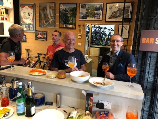 bar stelvio.jpg