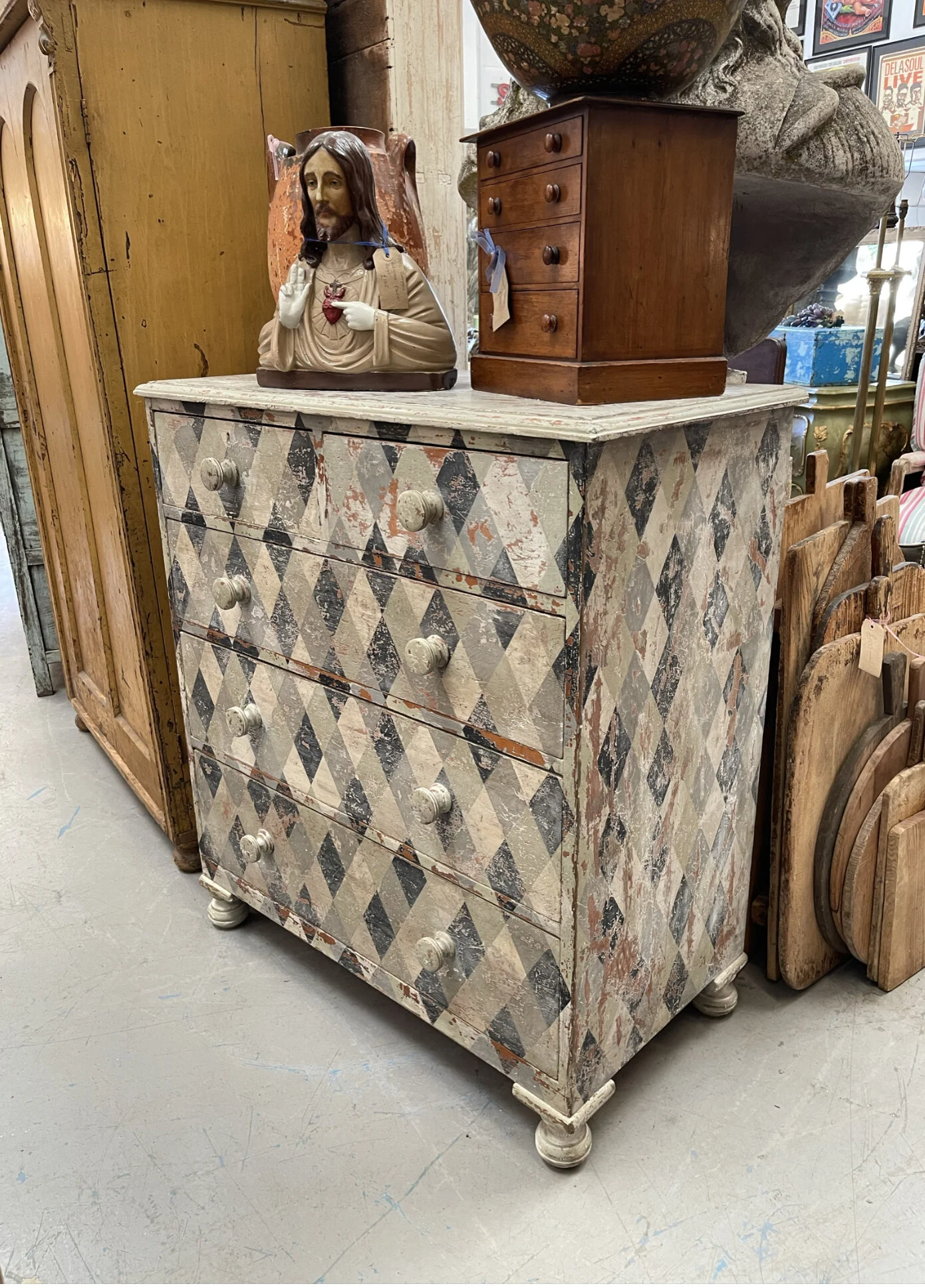 99493346-73A3-4A41-A00C-A8BCC0856BFC